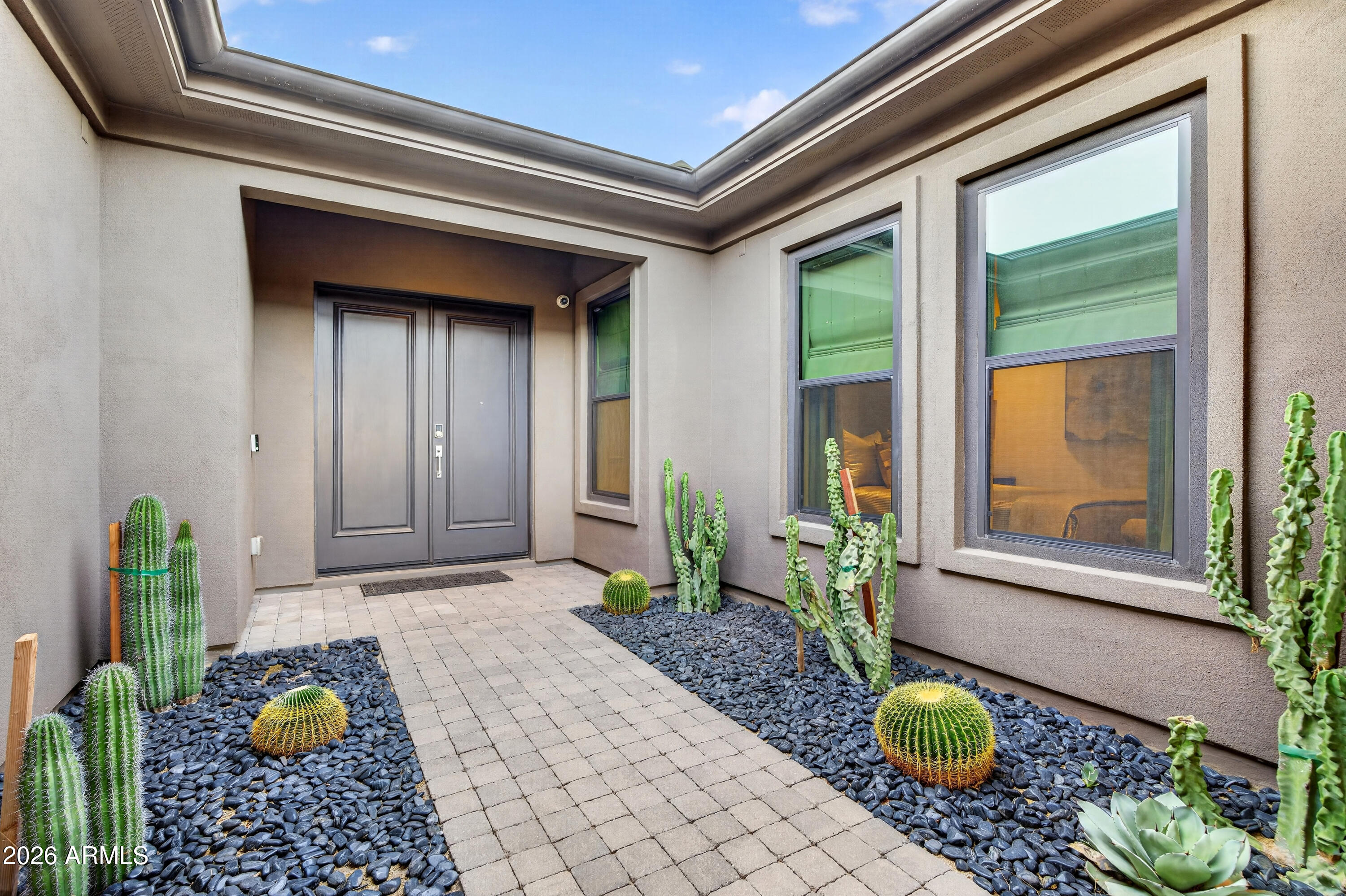 11605 E DESERT HOLLY Drive