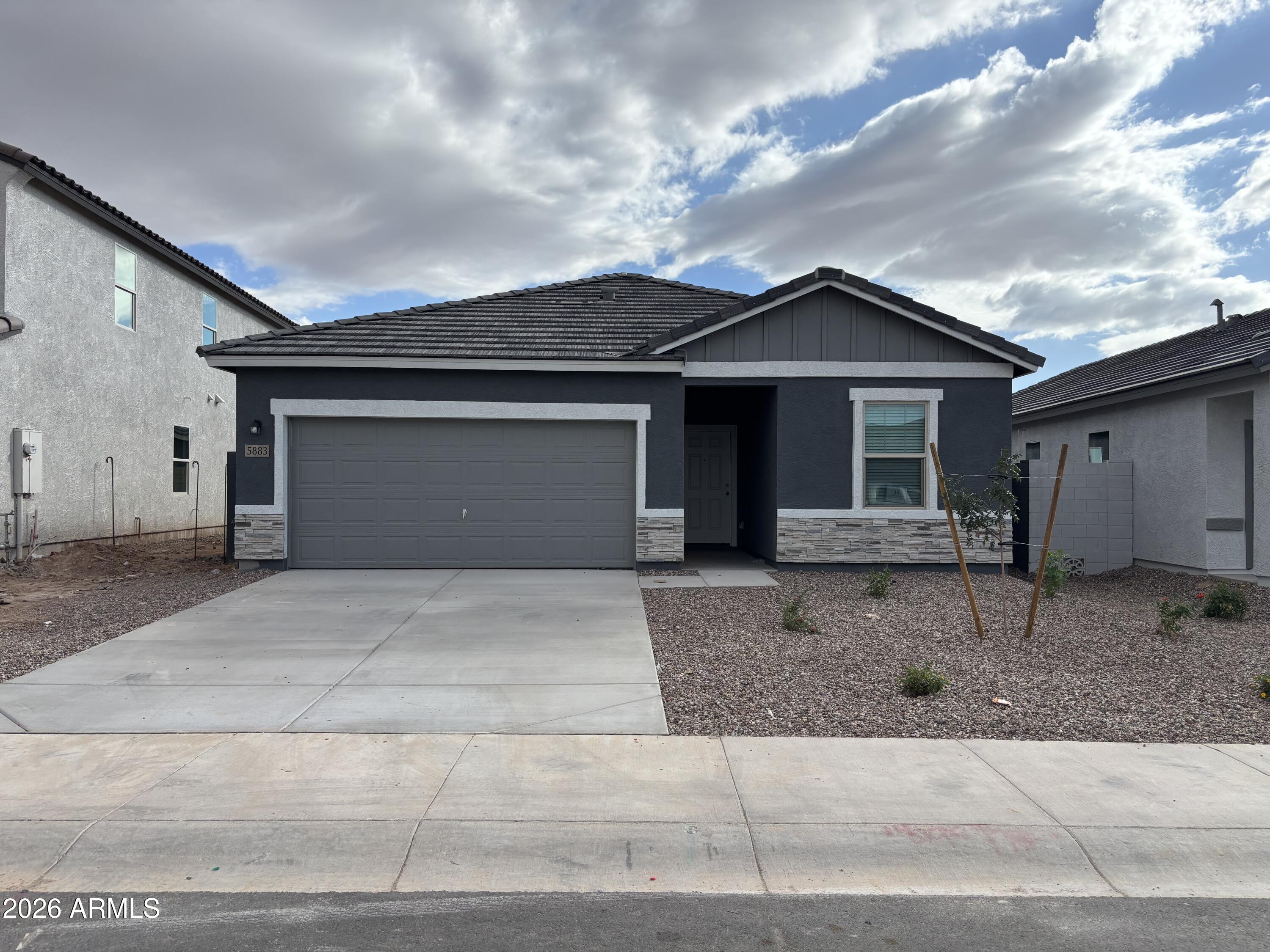 5883 E HORNBLENDE Way