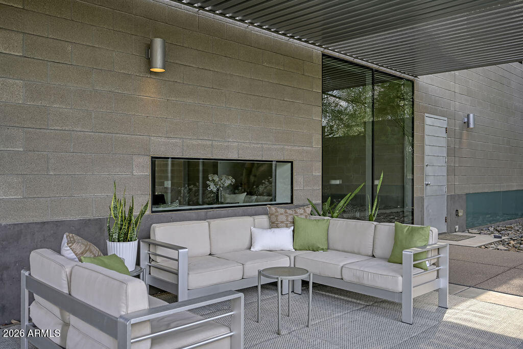 10010 E JENAN Drive
