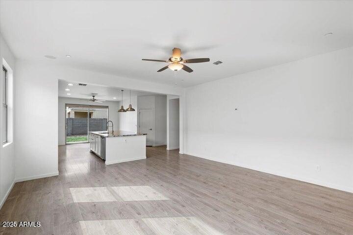 21451 W PALM Lane