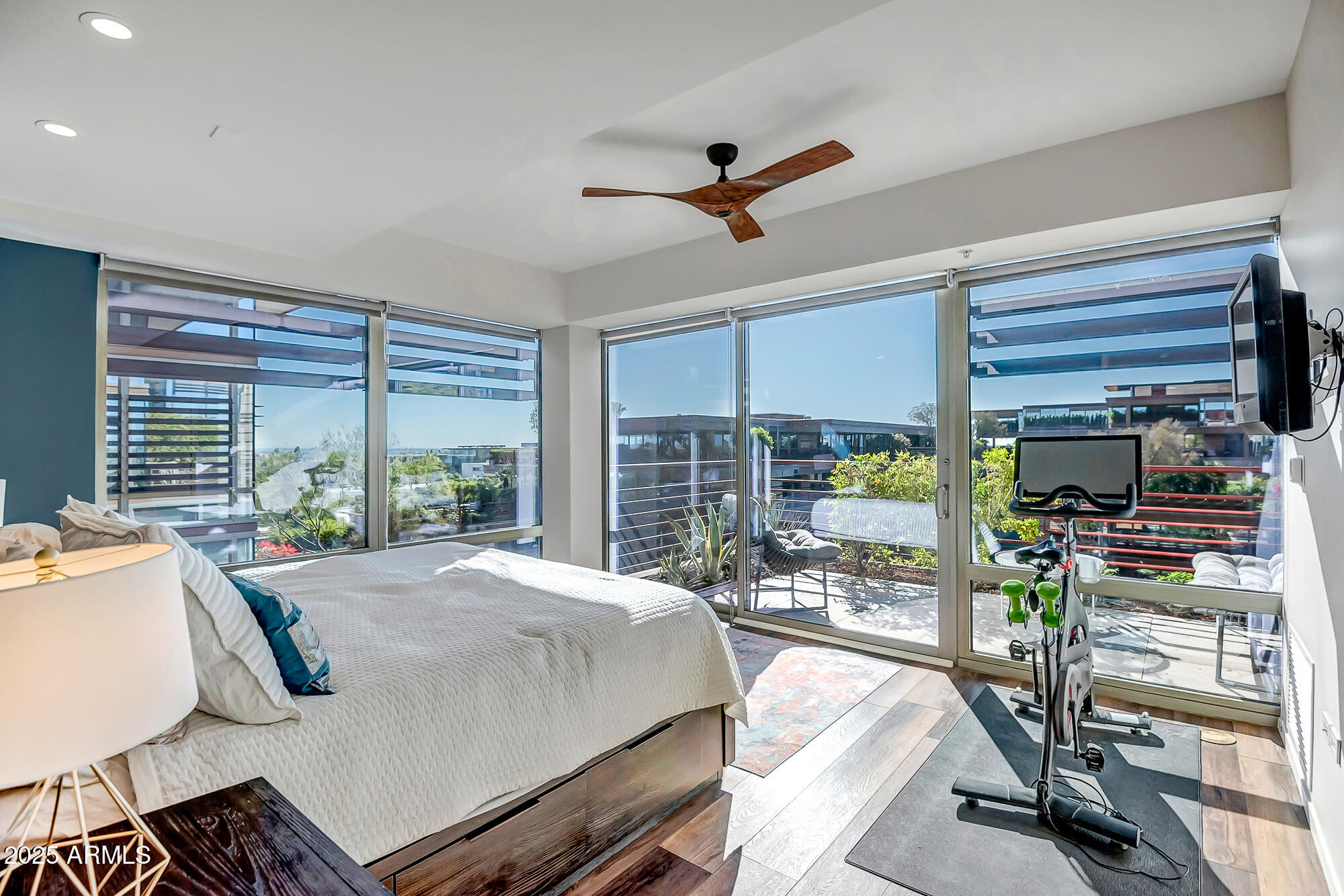 7161 E RANCHO VISTA Drive 6003