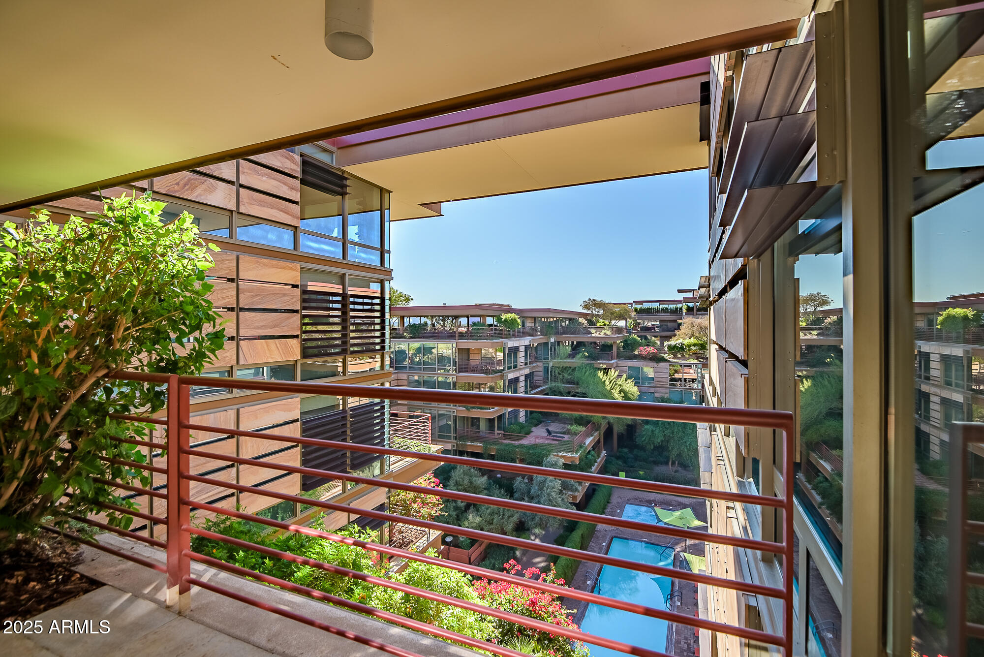 7161 E RANCHO VISTA Drive 6003