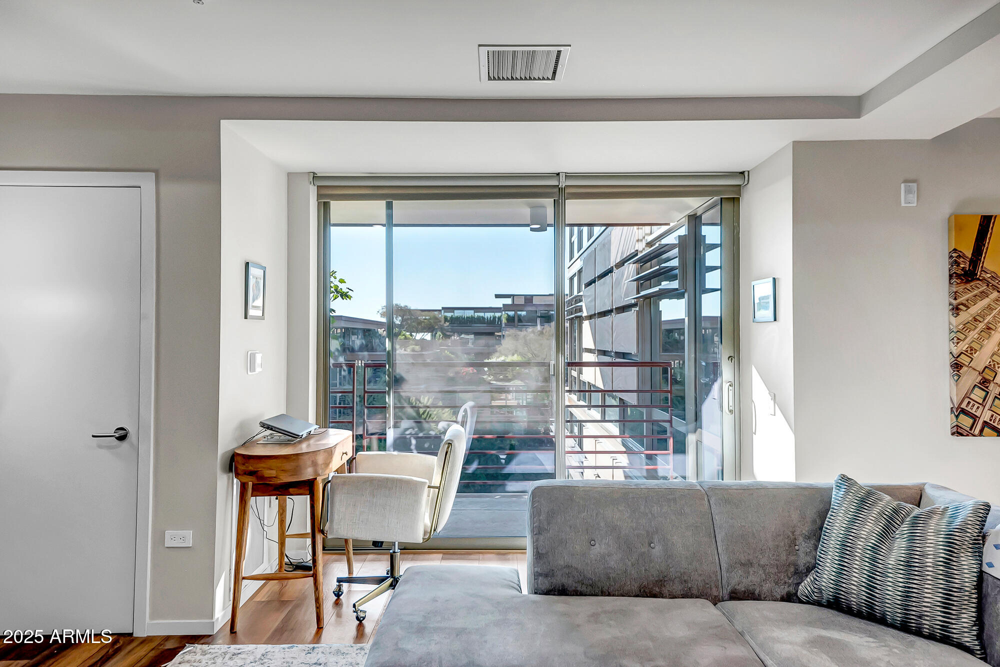 7161 E RANCHO VISTA Drive 6003