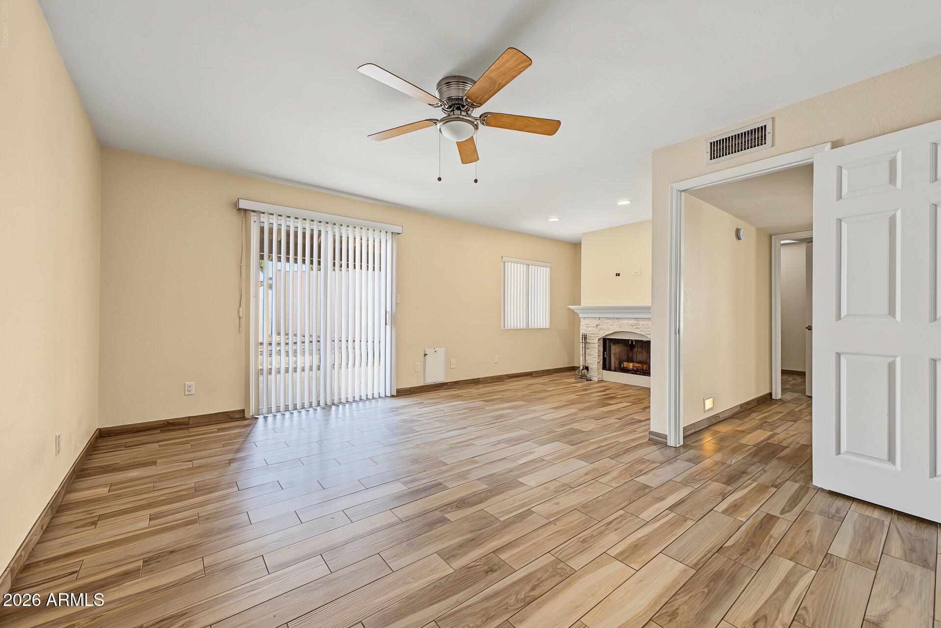 11127 N 109TH Place