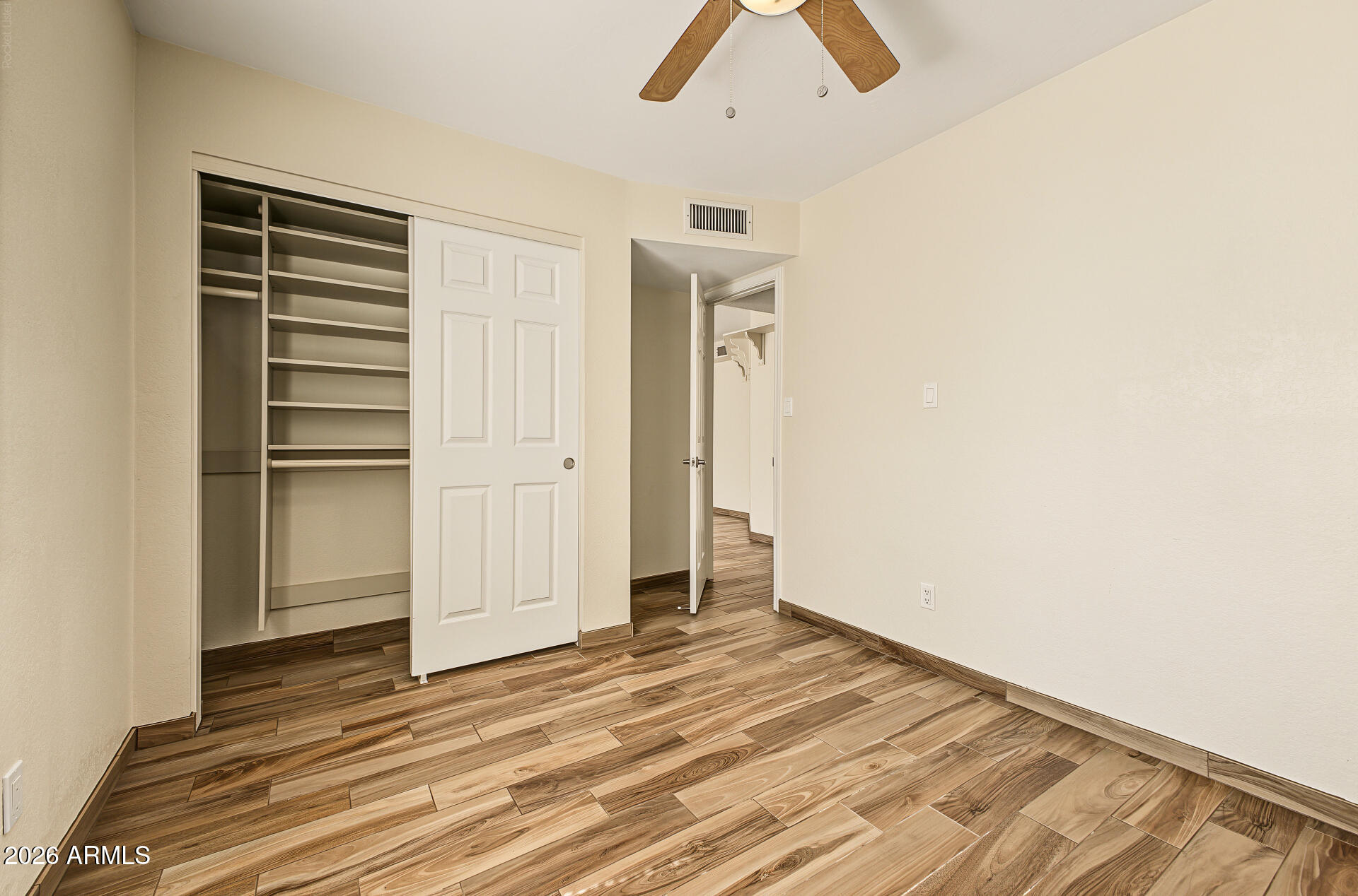 11127 N 109TH Place