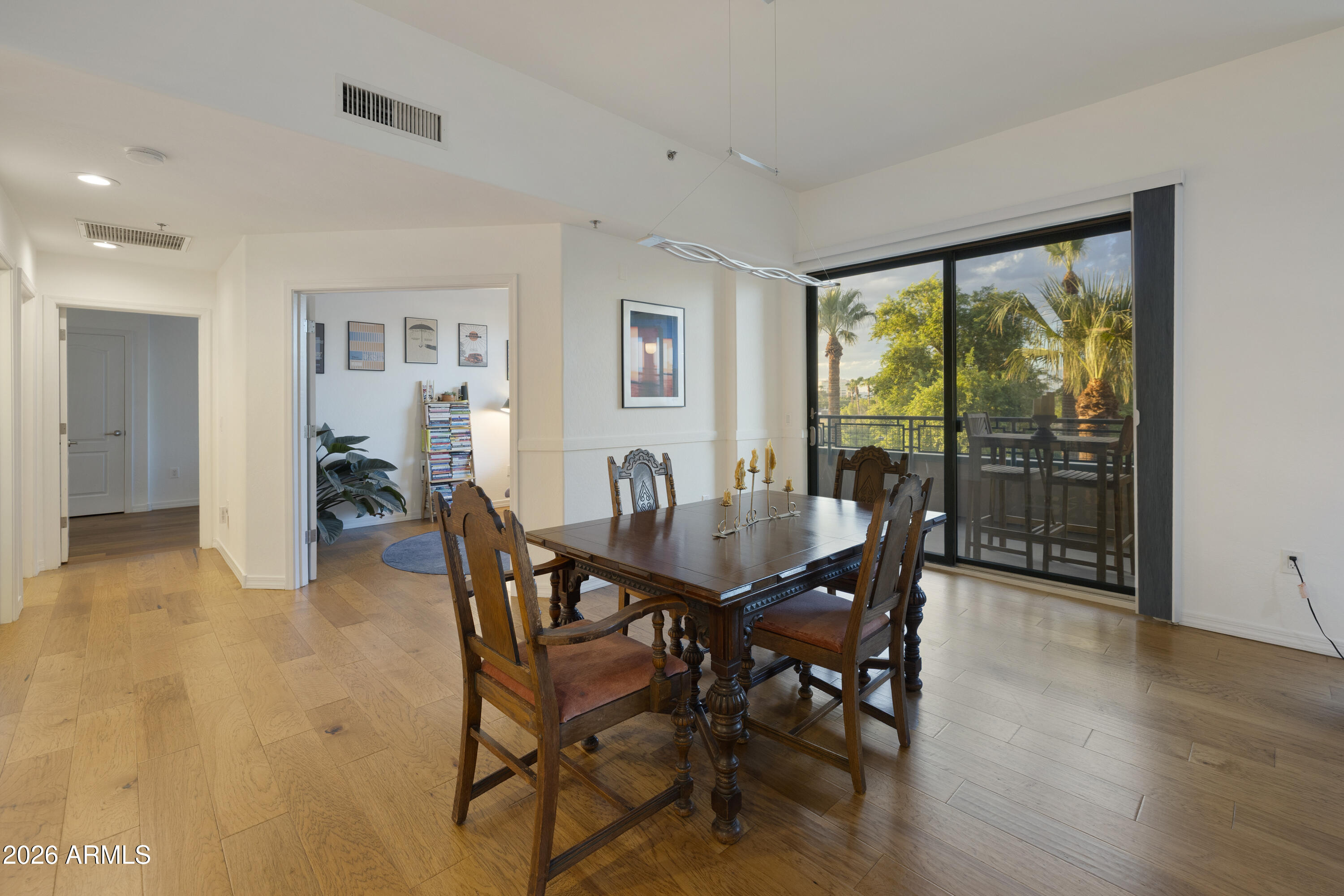 17 W VERNON Avenue 316