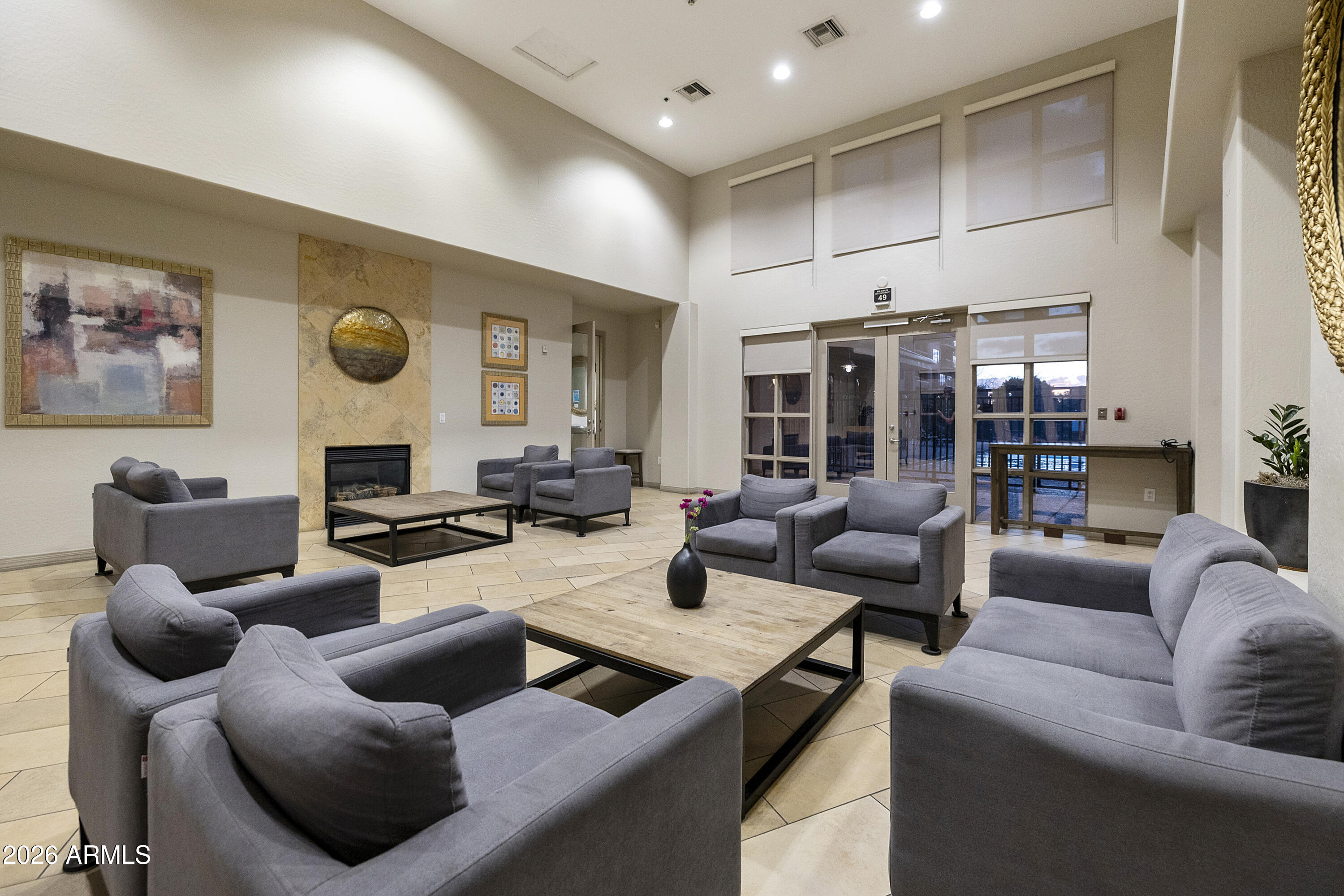 17 W VERNON Avenue 316