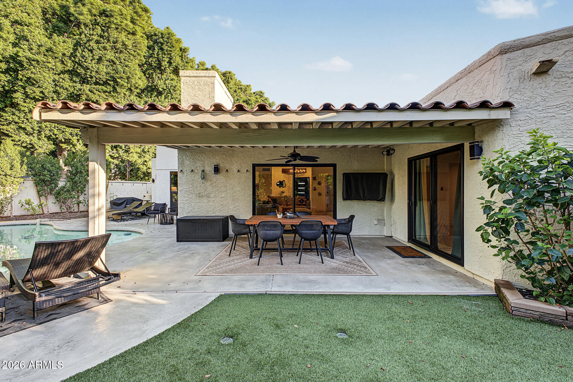 7244 E SOLANO Drive
