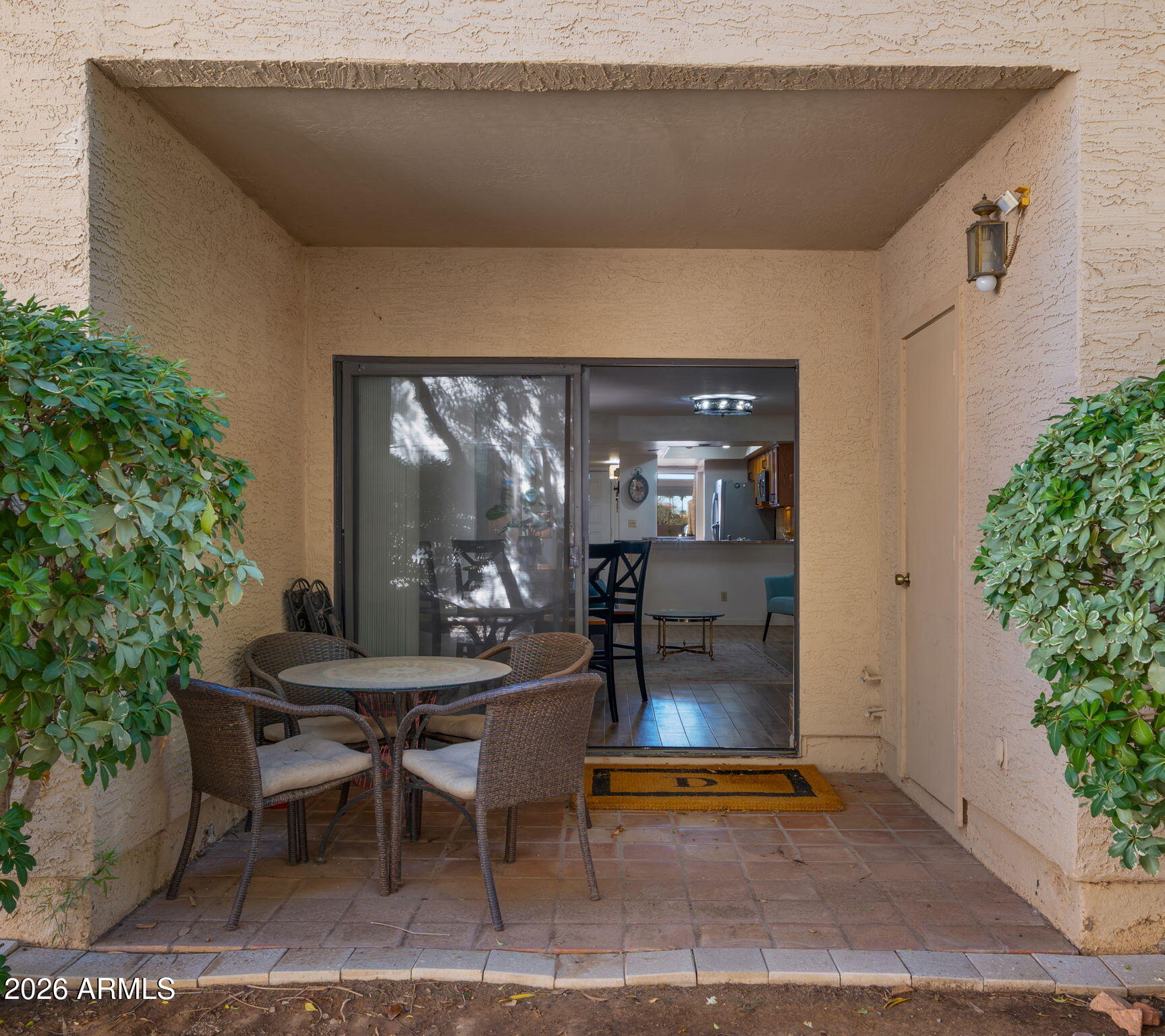 8651 E ROYAL PALM Road 127