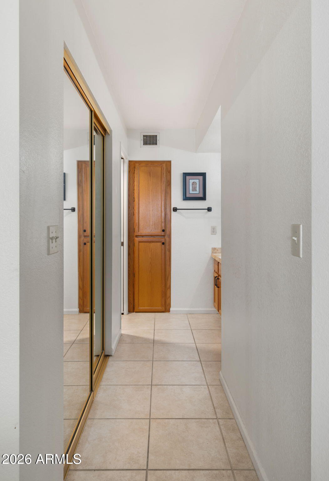 8651 E ROYAL PALM Road 127