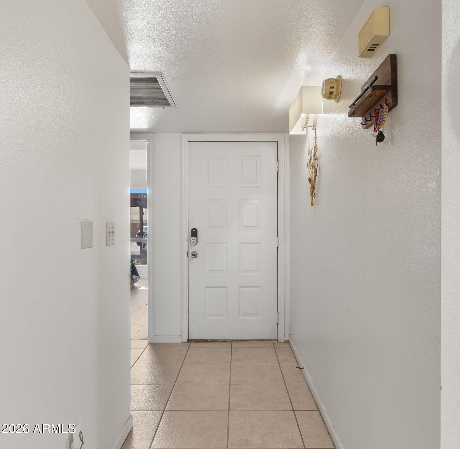 8651 E ROYAL PALM Road 127
