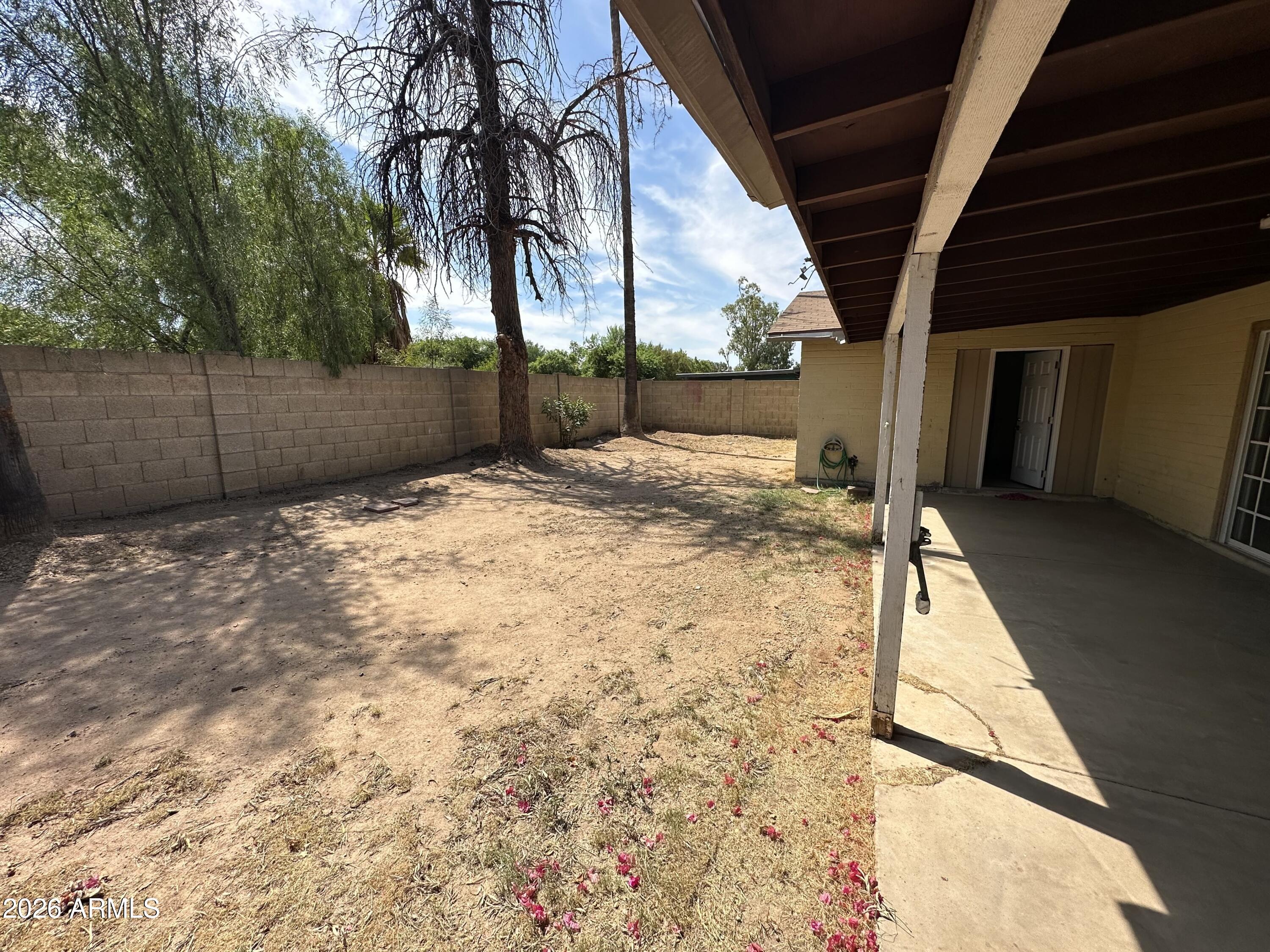 5201 W IRONWOOD Drive