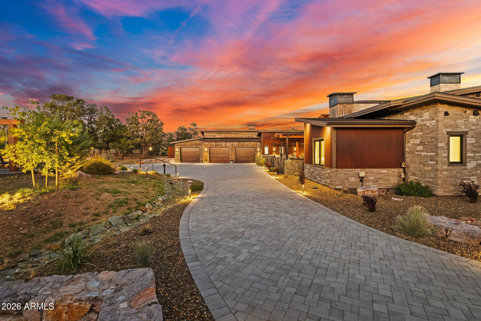 15975 N Kenobi Trail