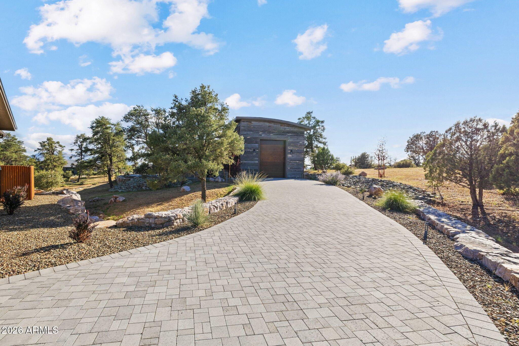 15975 N Kenobi Trail