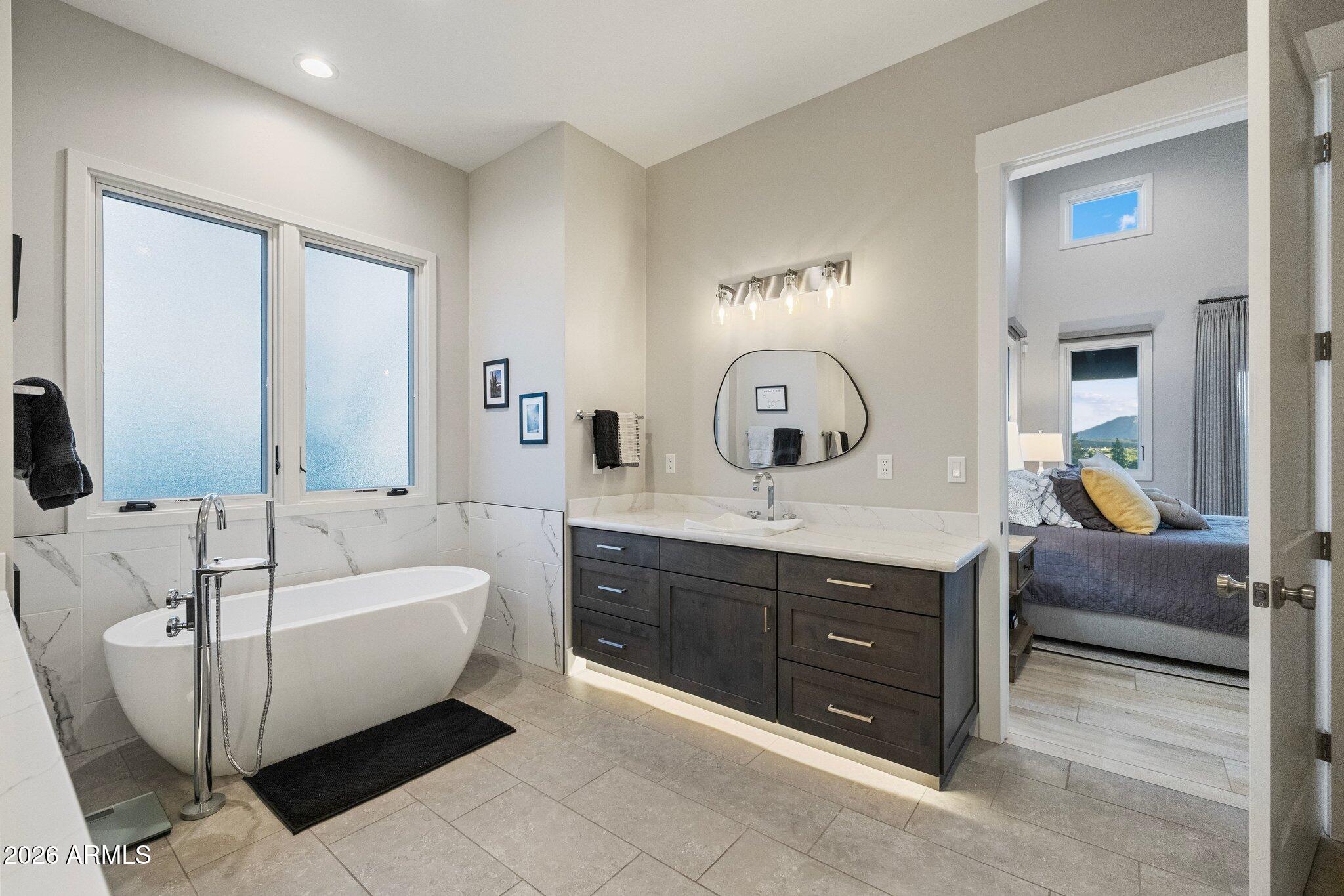 15975 N Kenobi Trail
