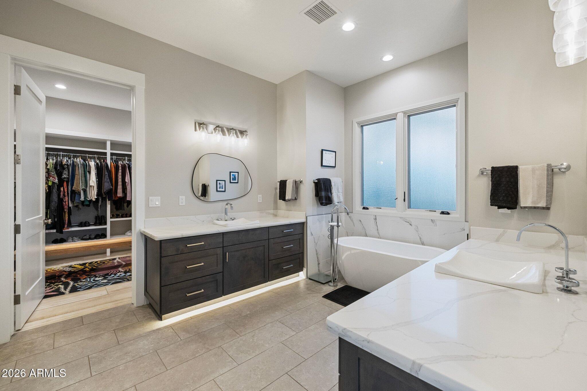 15975 N Kenobi Trail
