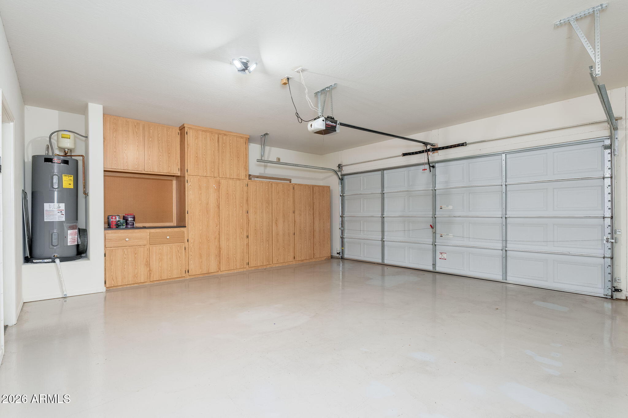 1655 S WILDROSE