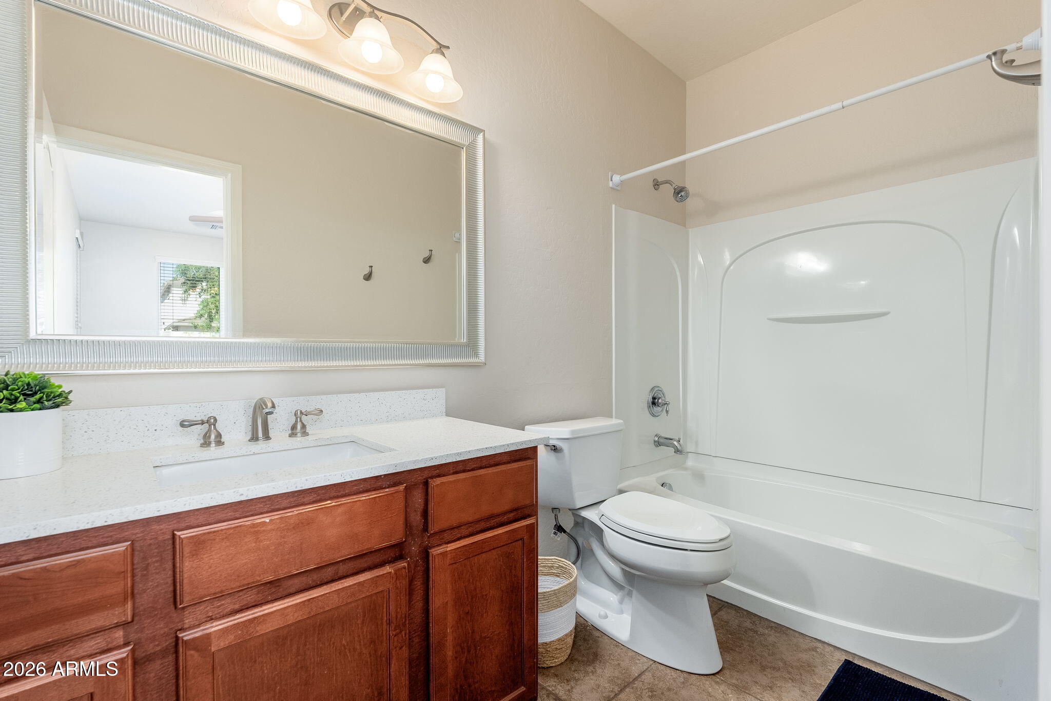 1655 S WILDROSE
