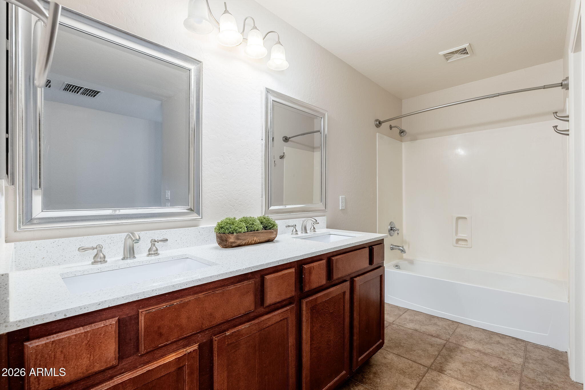 1655 S WILDROSE