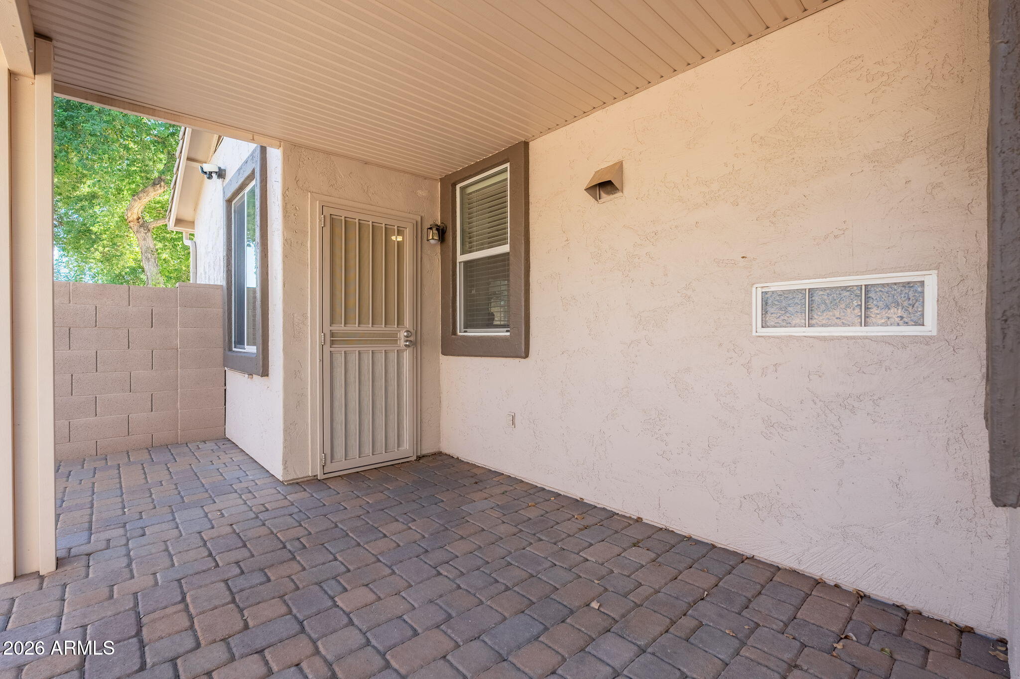 1655 S WILDROSE