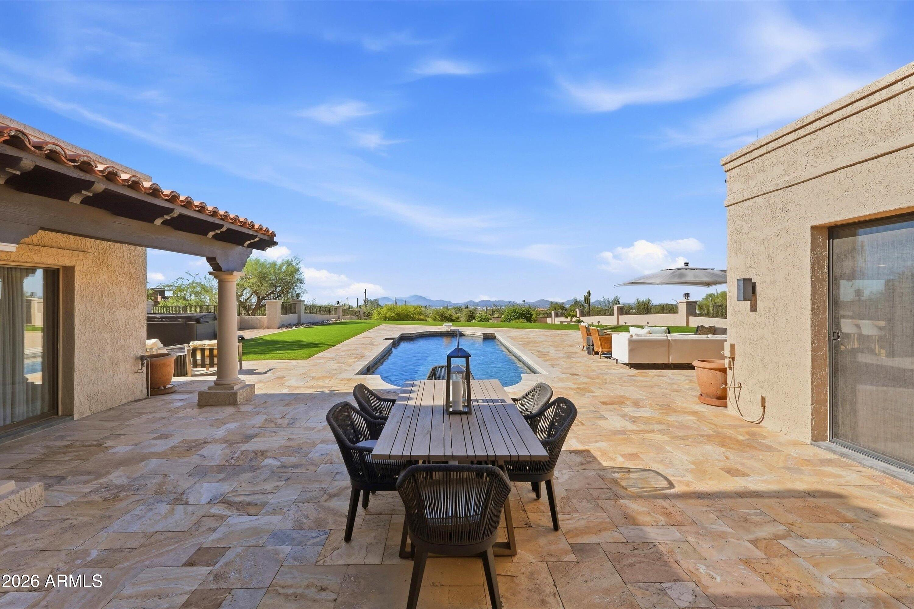9735 E VEREDA SOLANA Drive