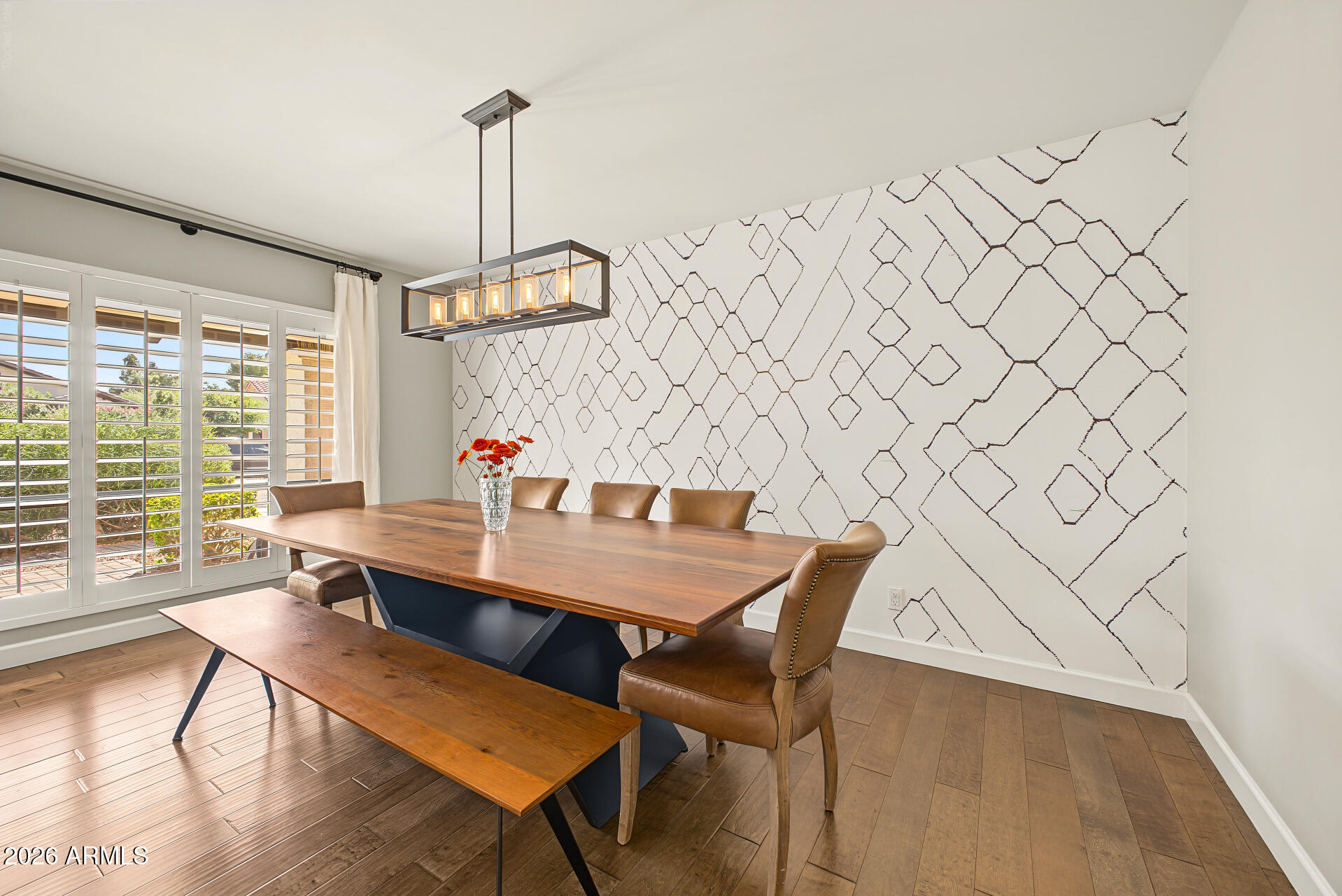 8646 E THOROUGHBRED Trail