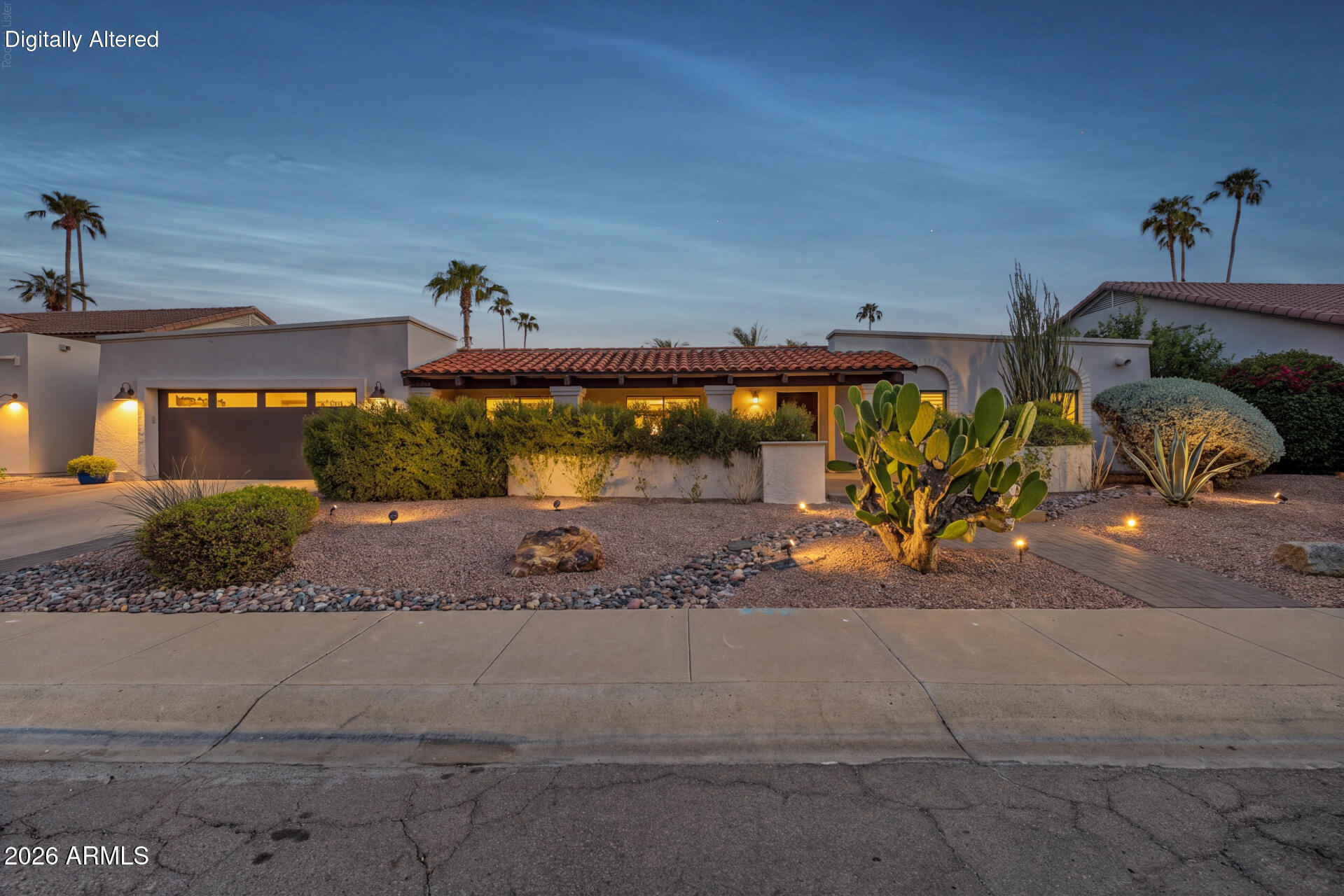 8646 E THOROUGHBRED Trail