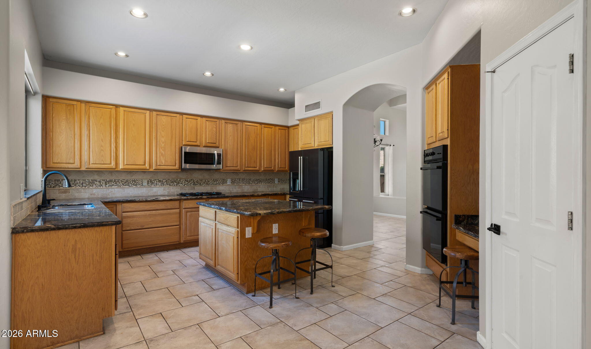 5448 E SAINT JOHN Road