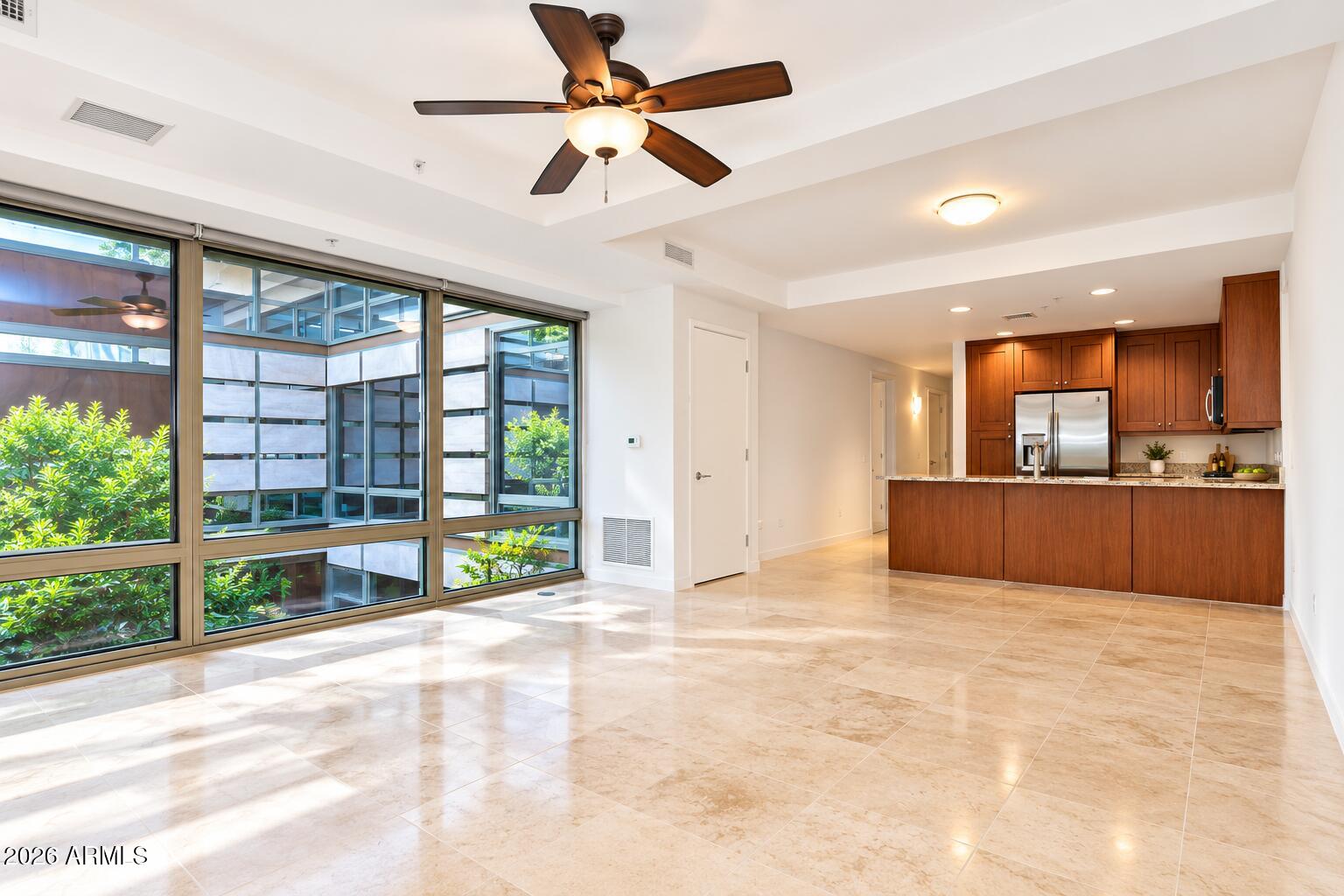 7157 E RANCHO VISTA Drive 2009