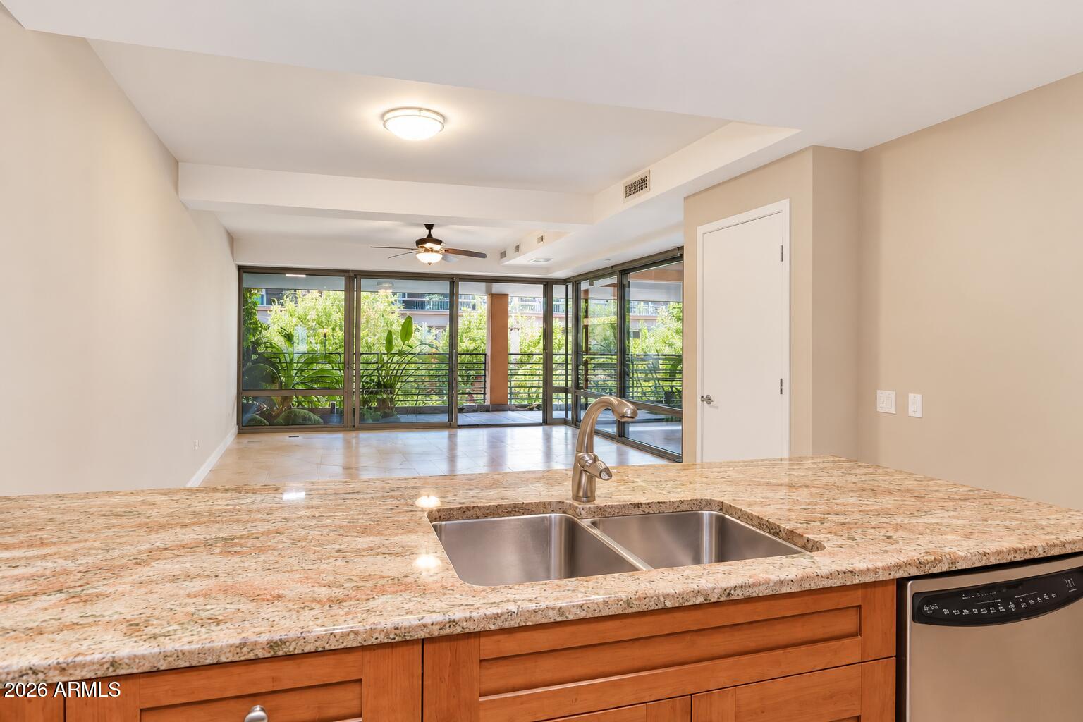 7157 E RANCHO VISTA Drive 2009