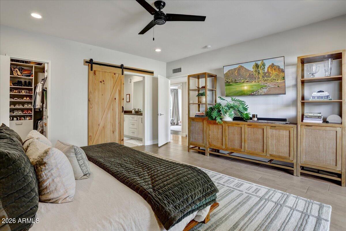 7230 N VIA DE LA SIESTA