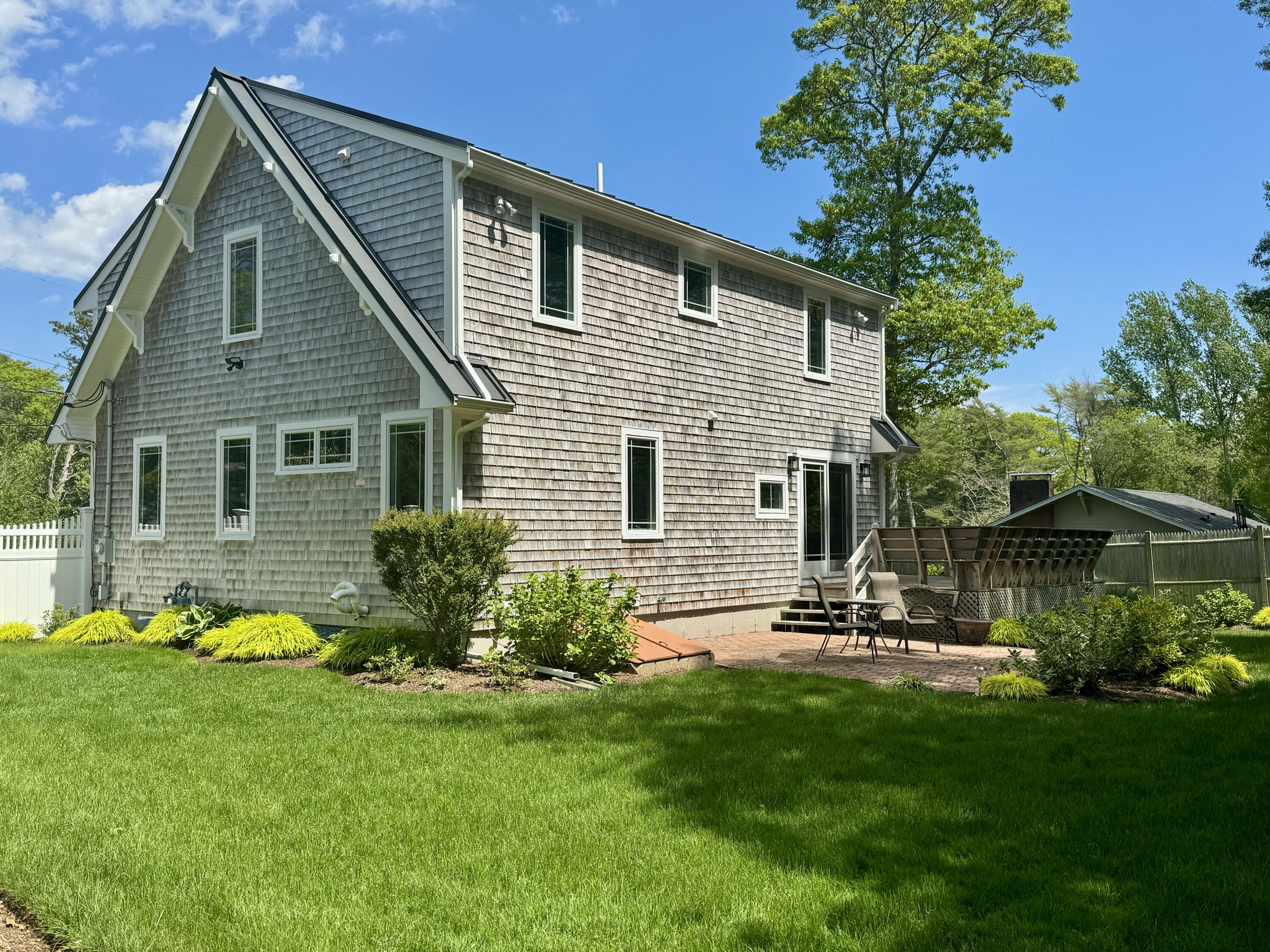 22 White Pine Lane