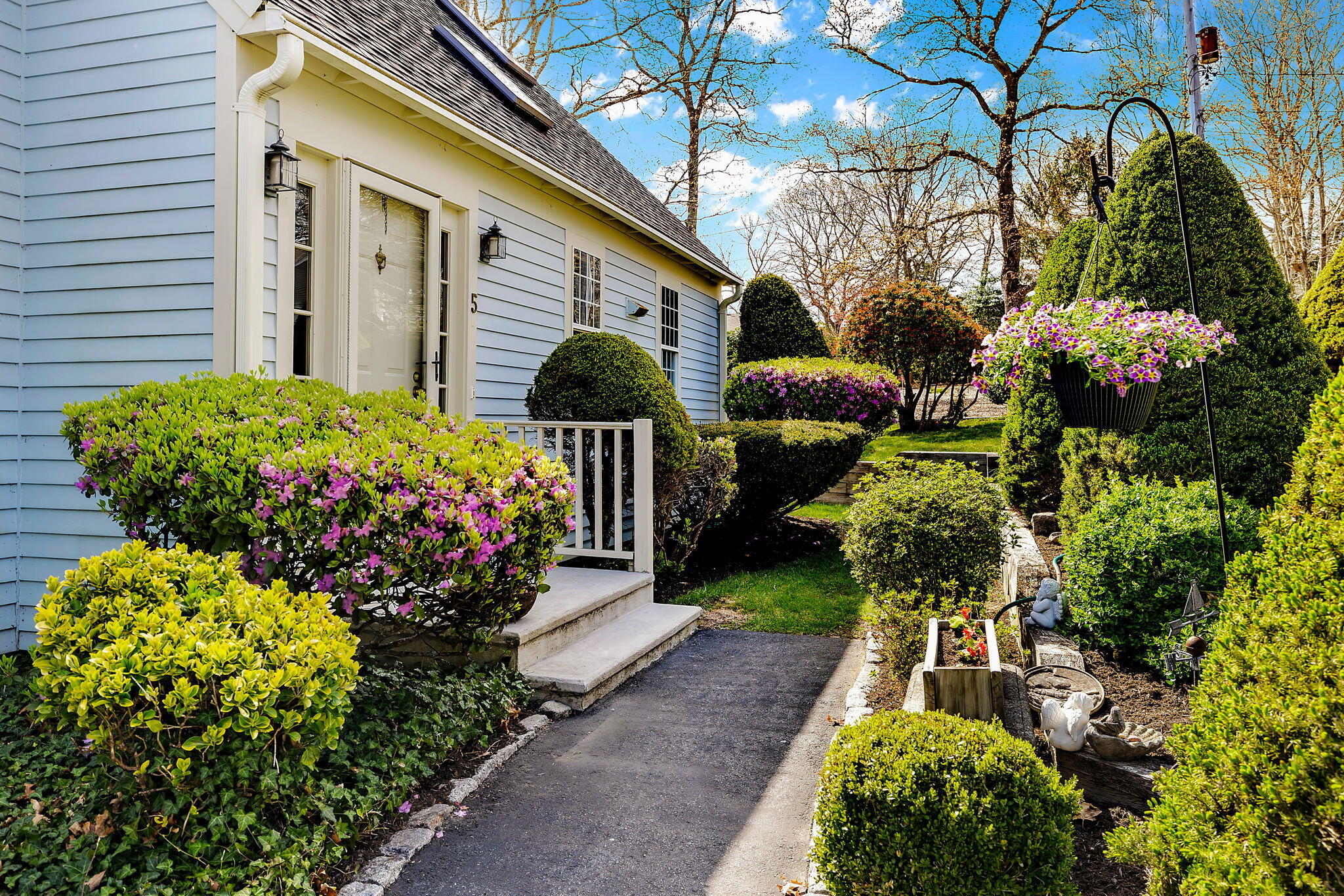 5 Vista Circle