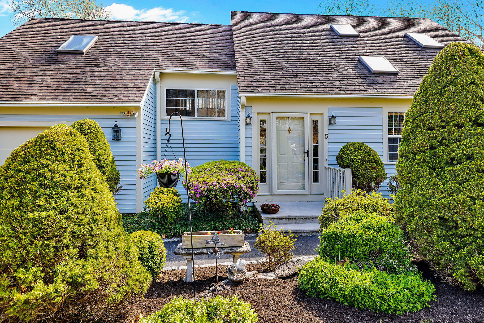 5 Vista Circle