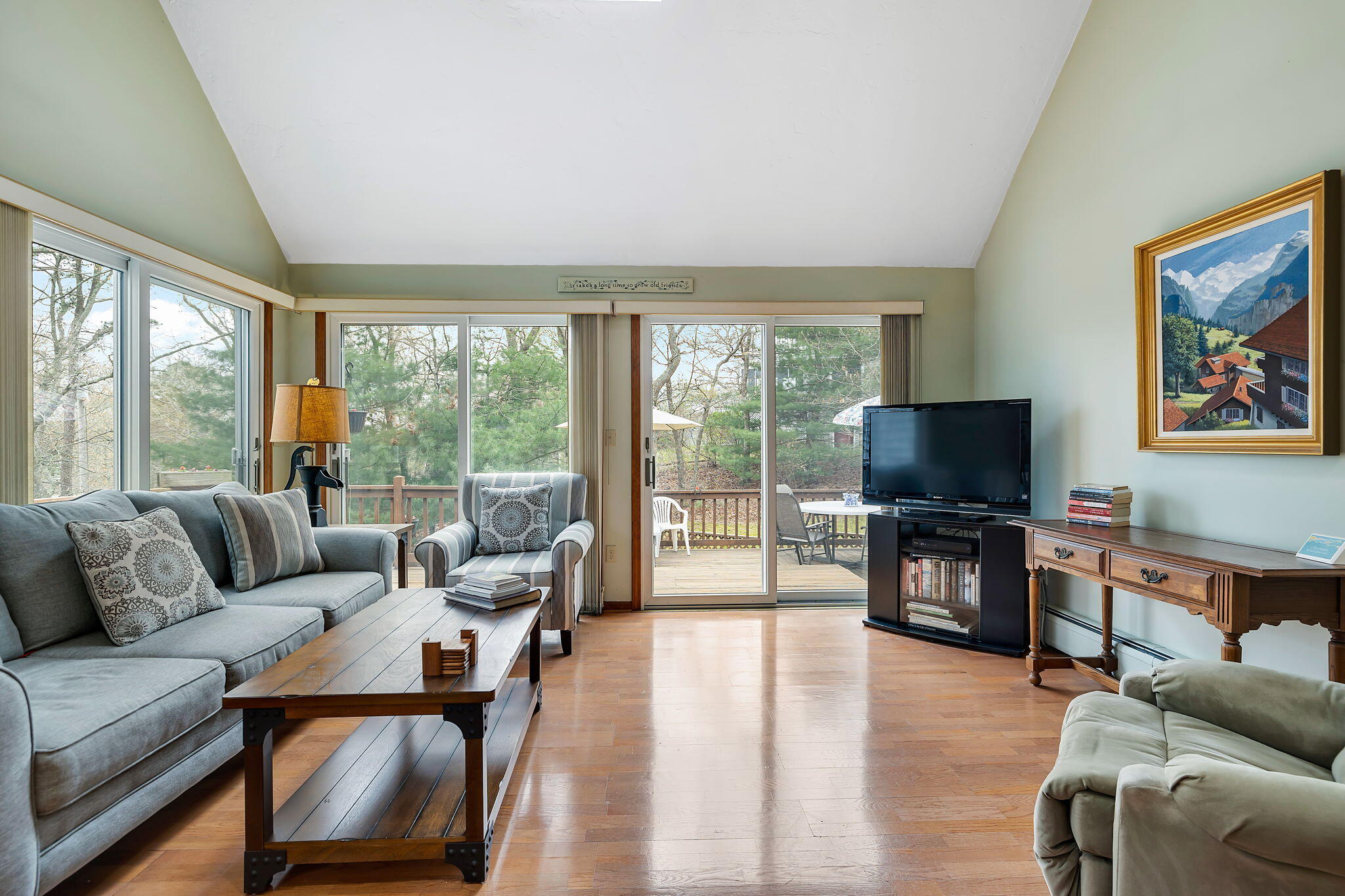 5 Vista Circle