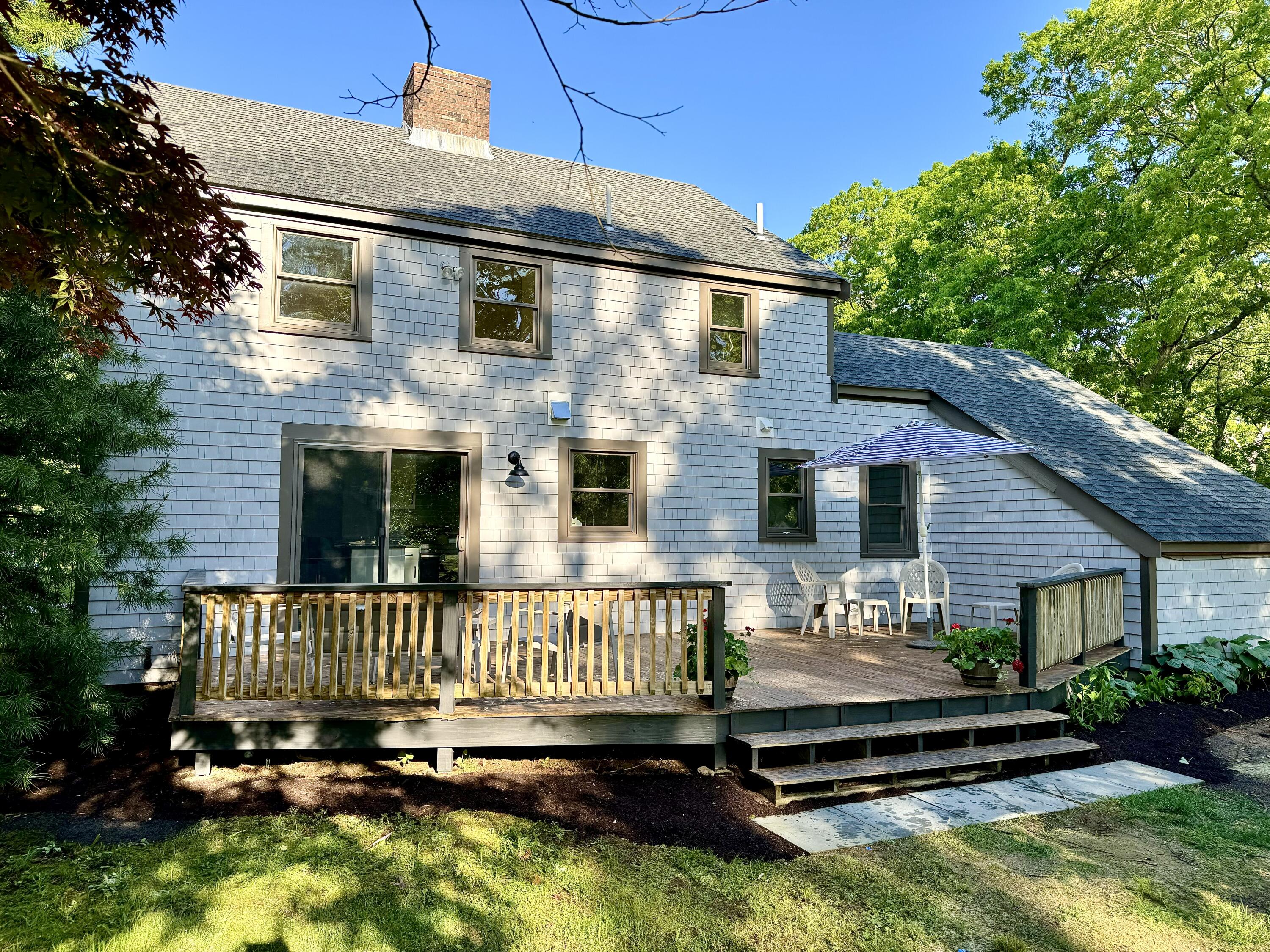 82 Ashton Avenue