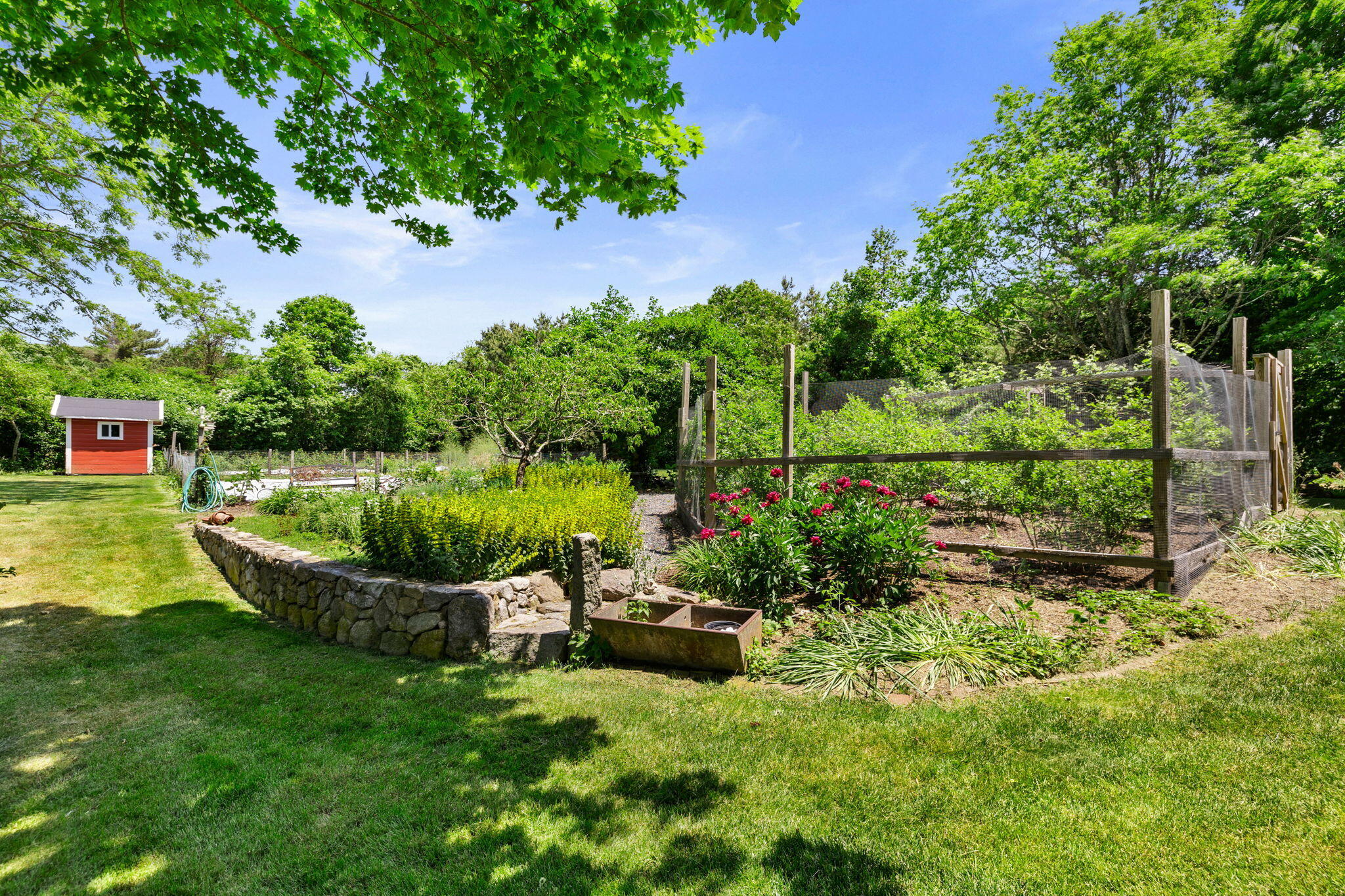 383 Boxberry Hill Road