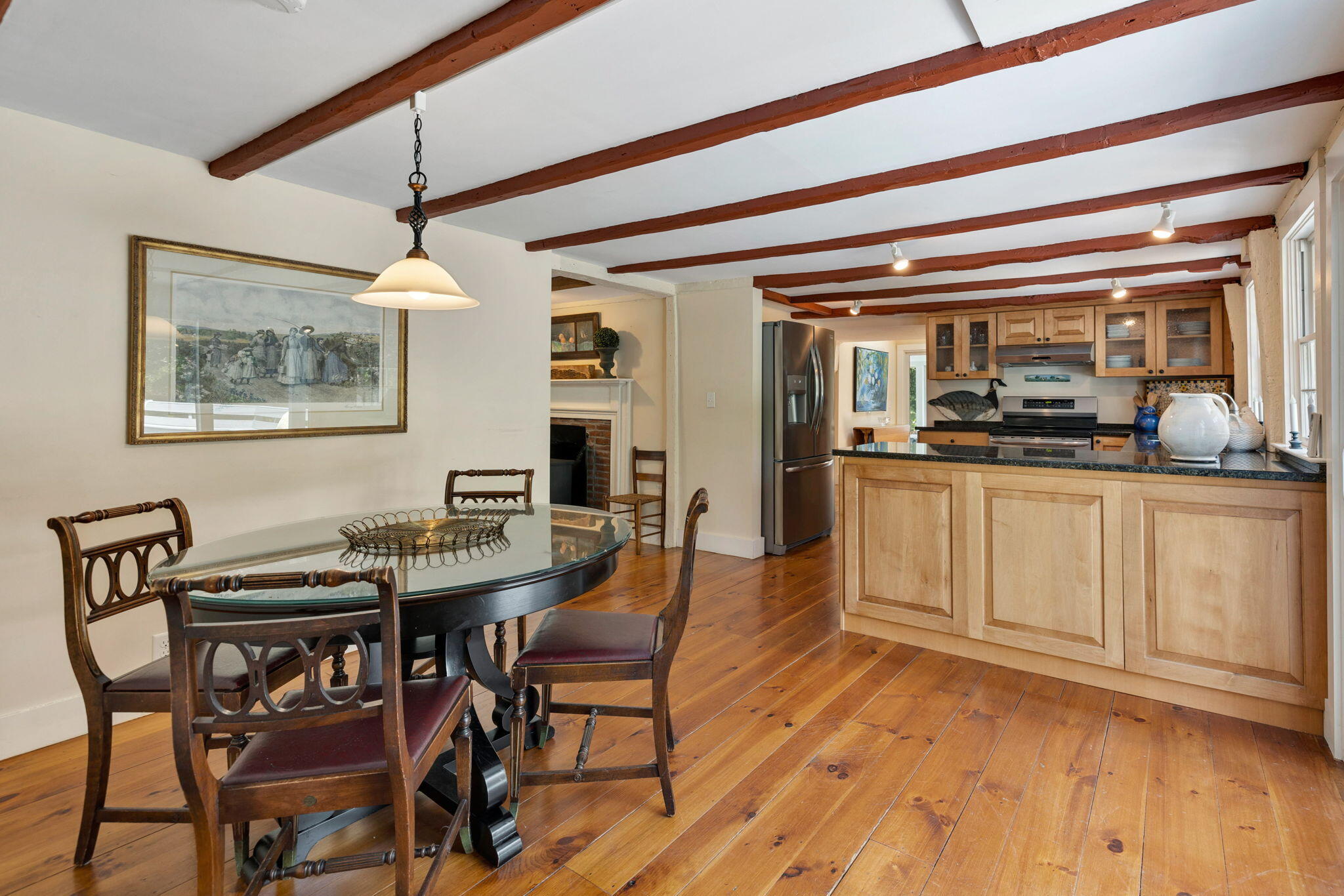 383 Boxberry Hill Road