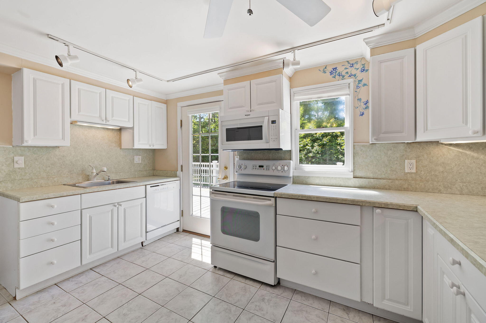 93 Twin Hill Road