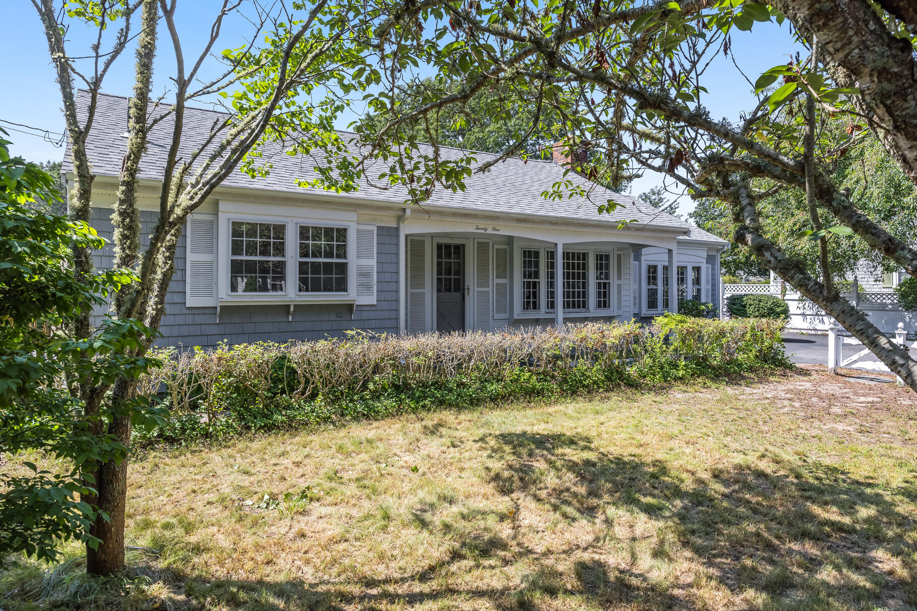 21 Johnson Lane