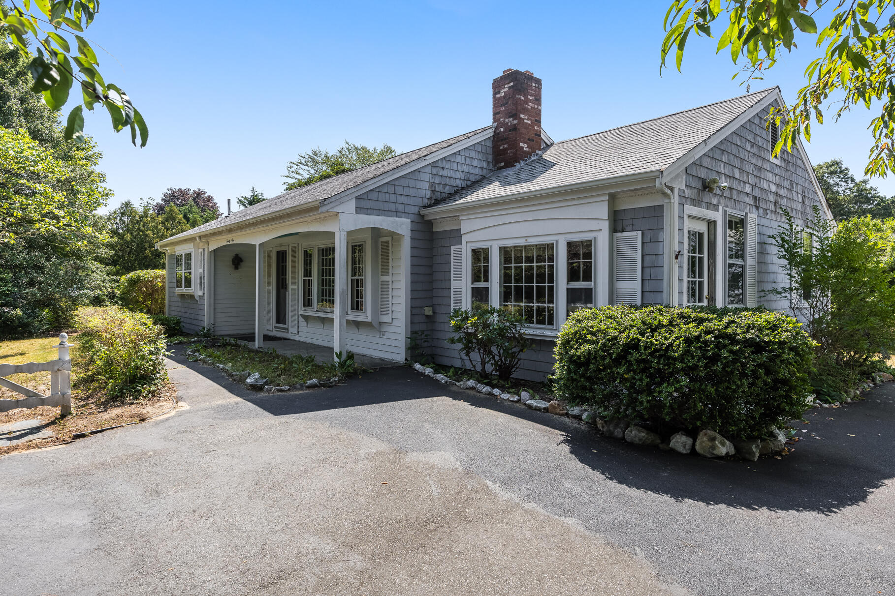 21 Johnson Lane