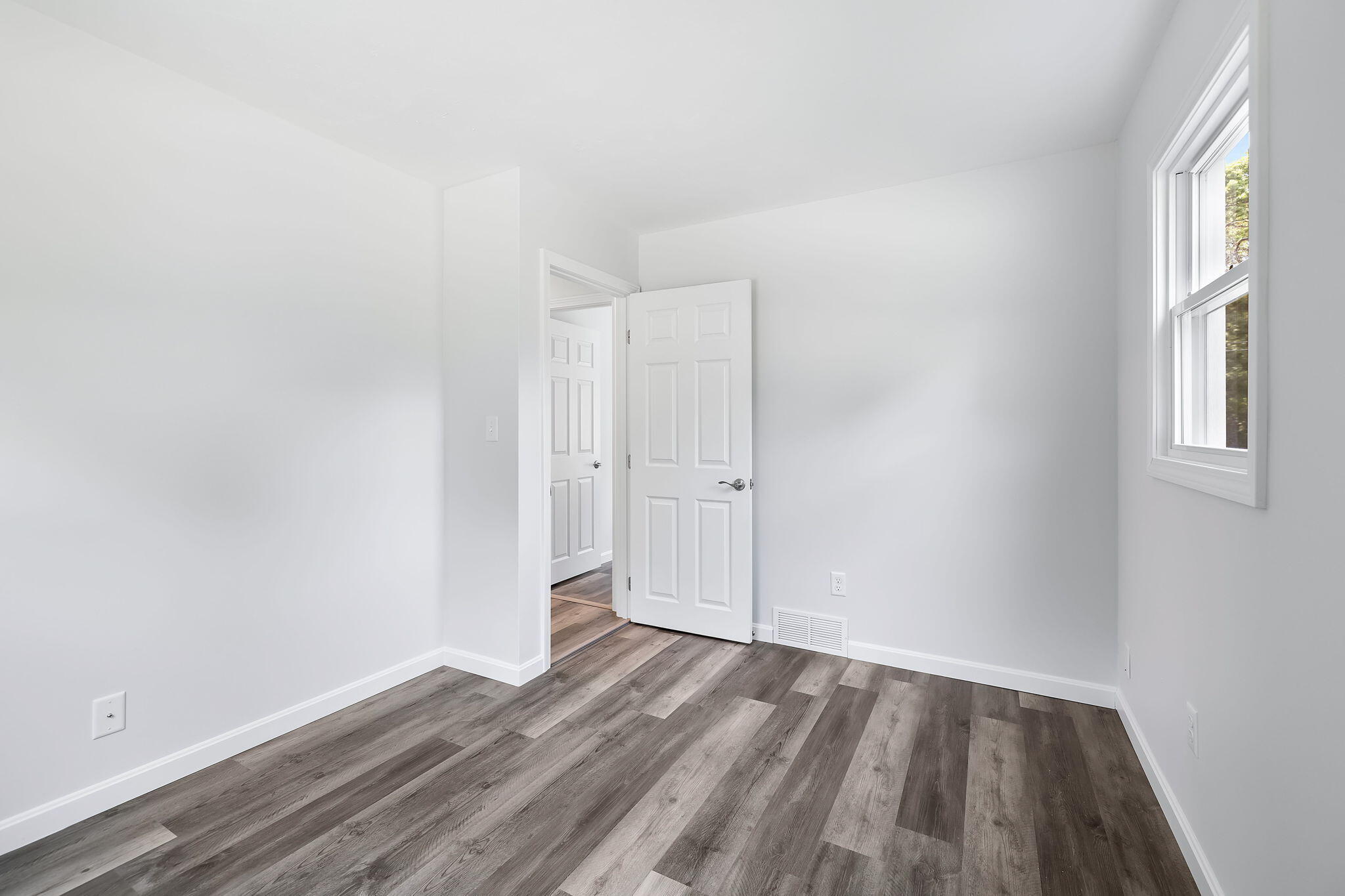 239 Trotting Park Road