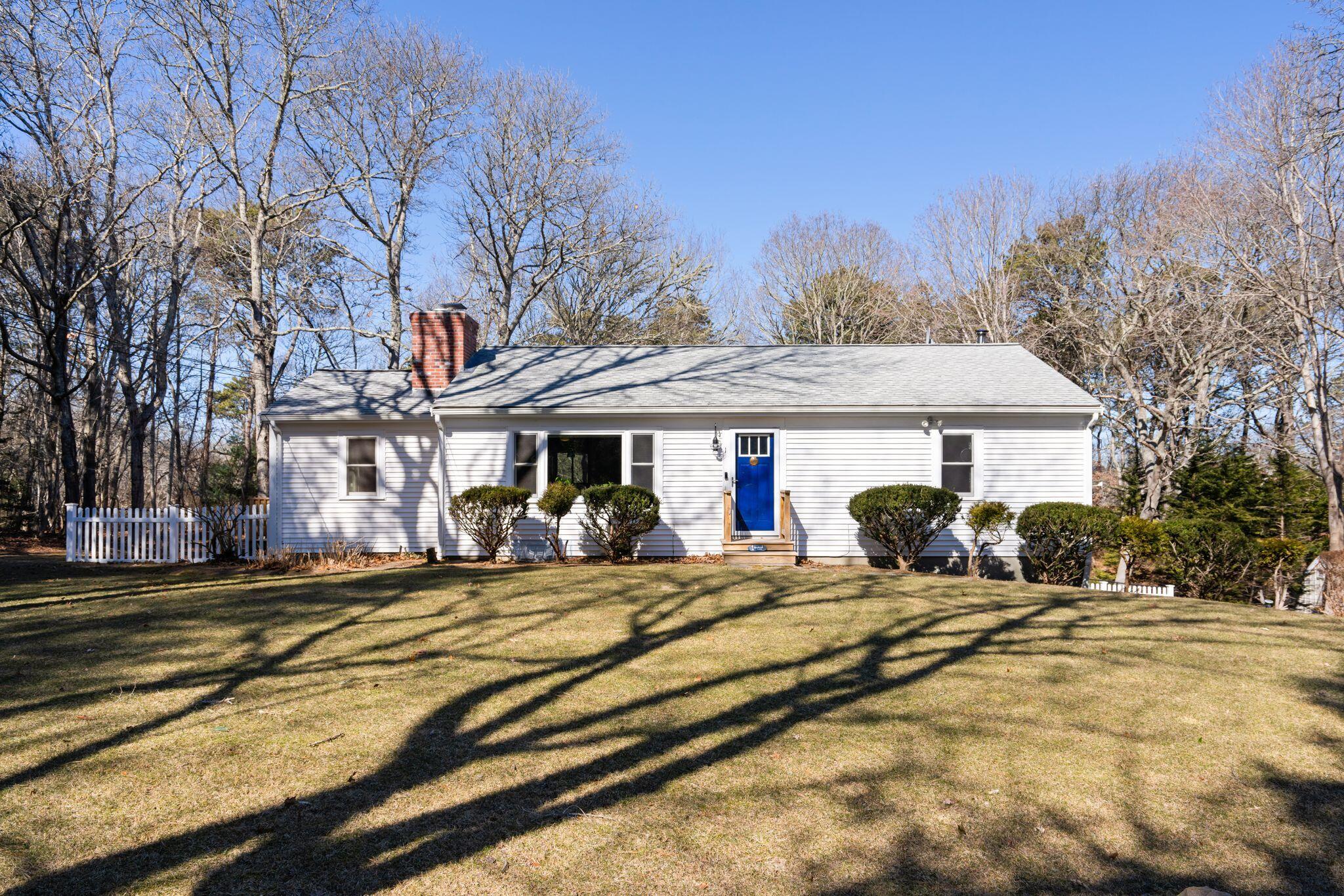 1 Howland Lane