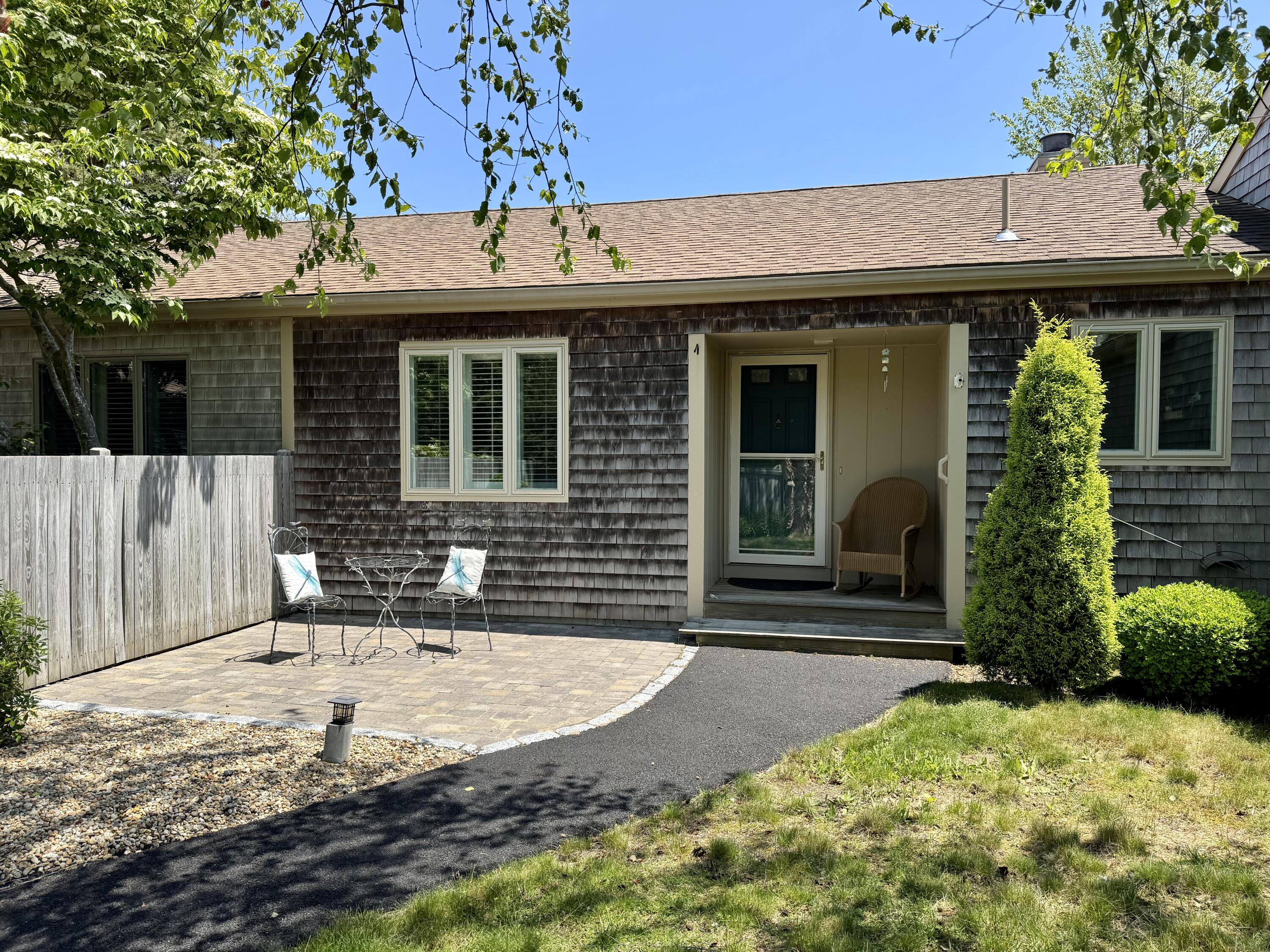288 Riverbay Way