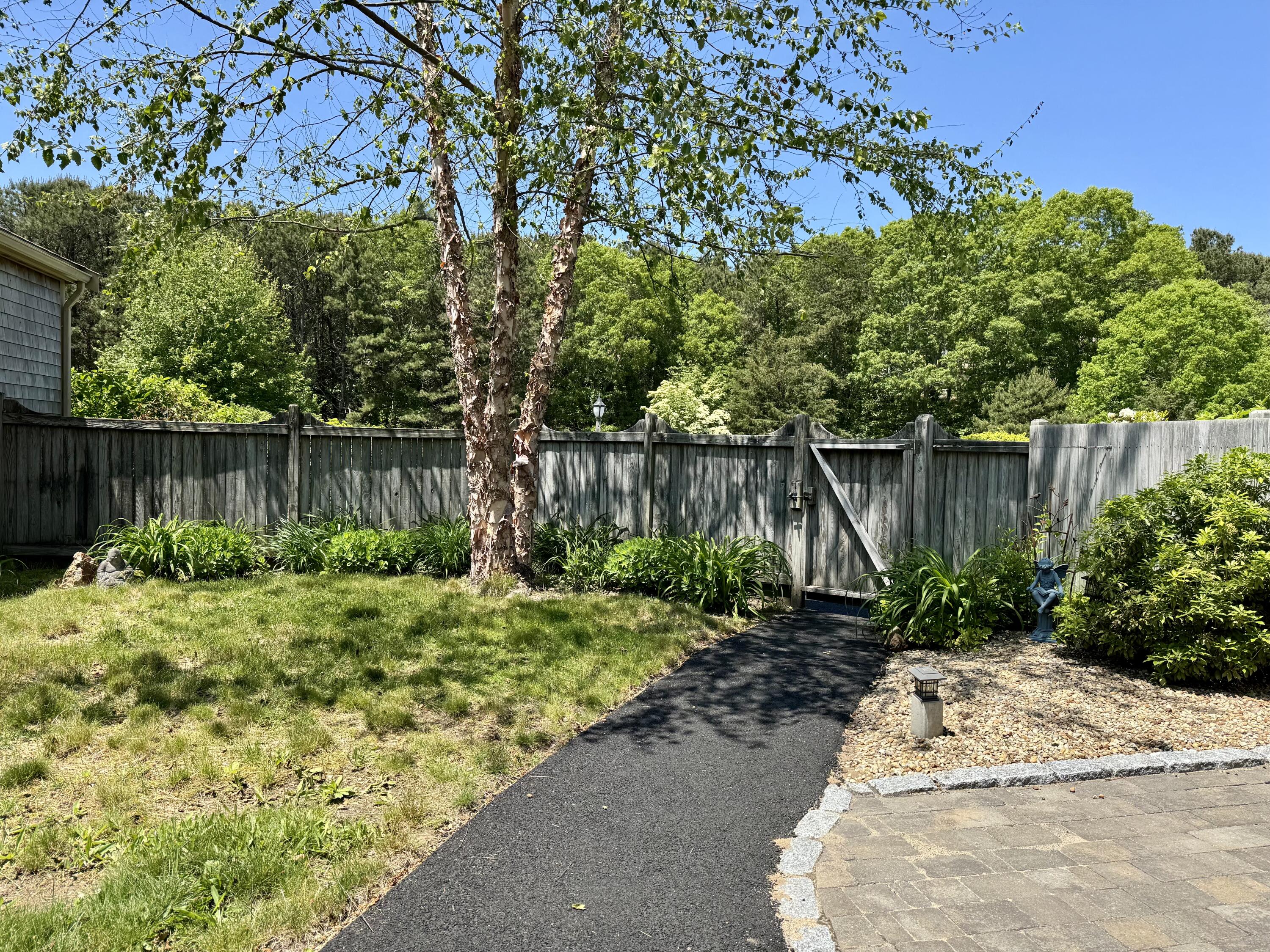 288 Riverbay Way