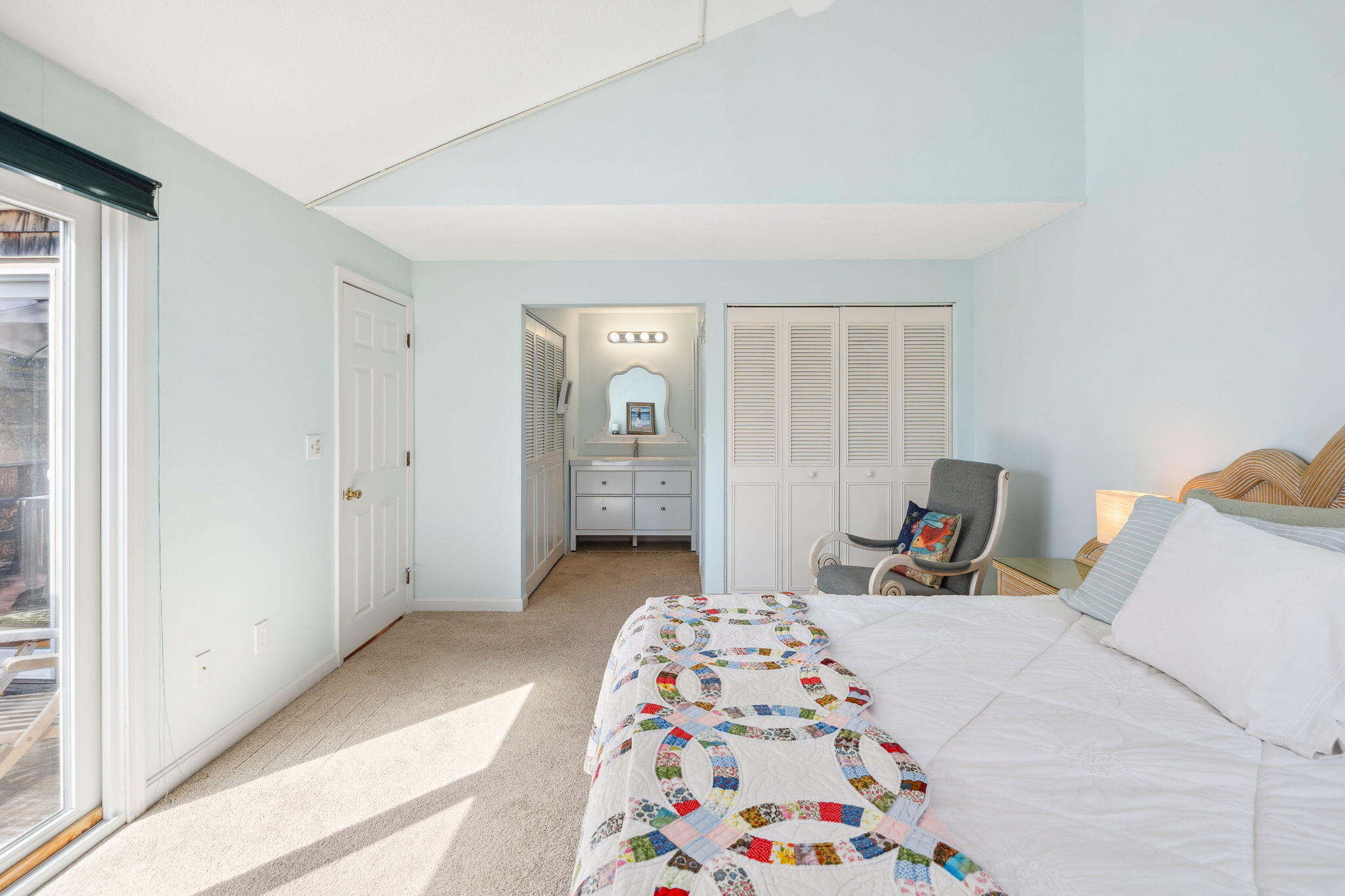 288 Riverbay Way