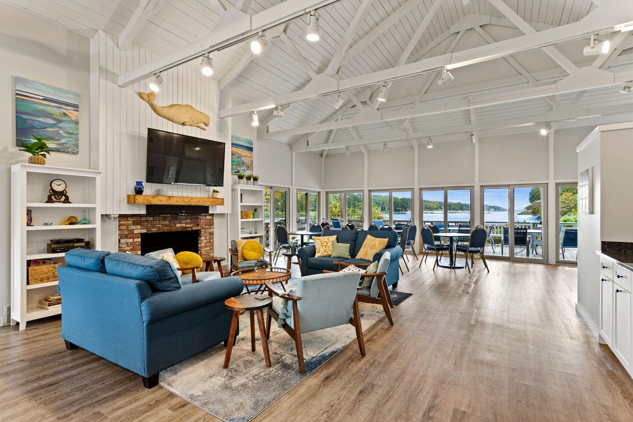 288 Riverbay Way