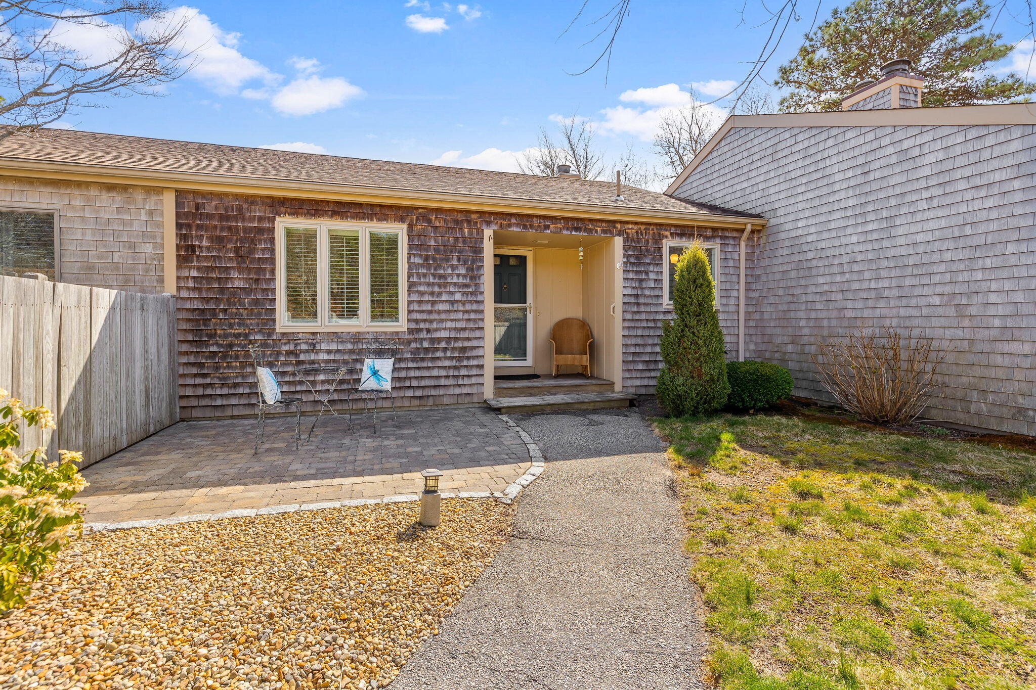 288 Riverbay Way