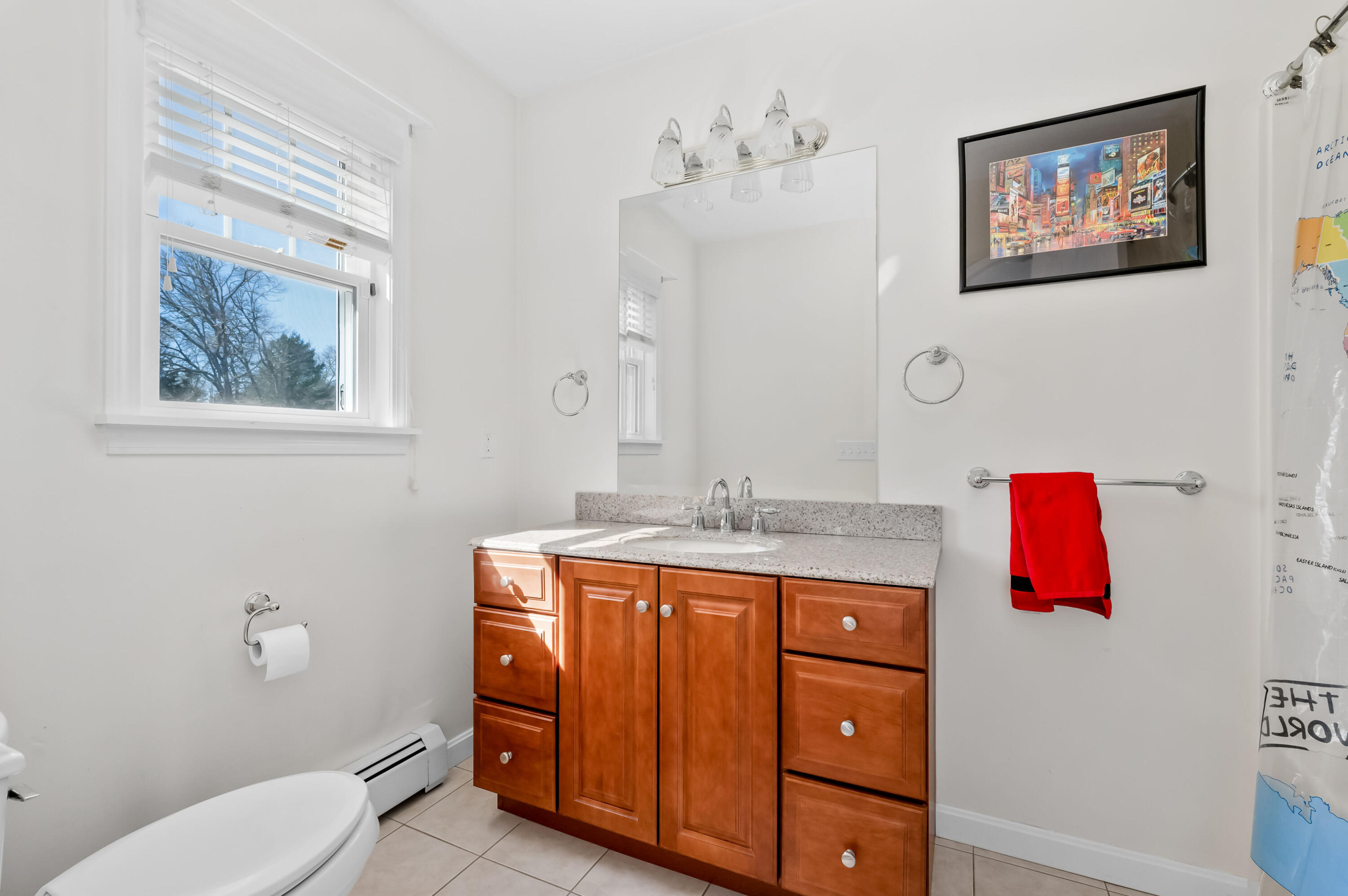 2 Centerville Avenue