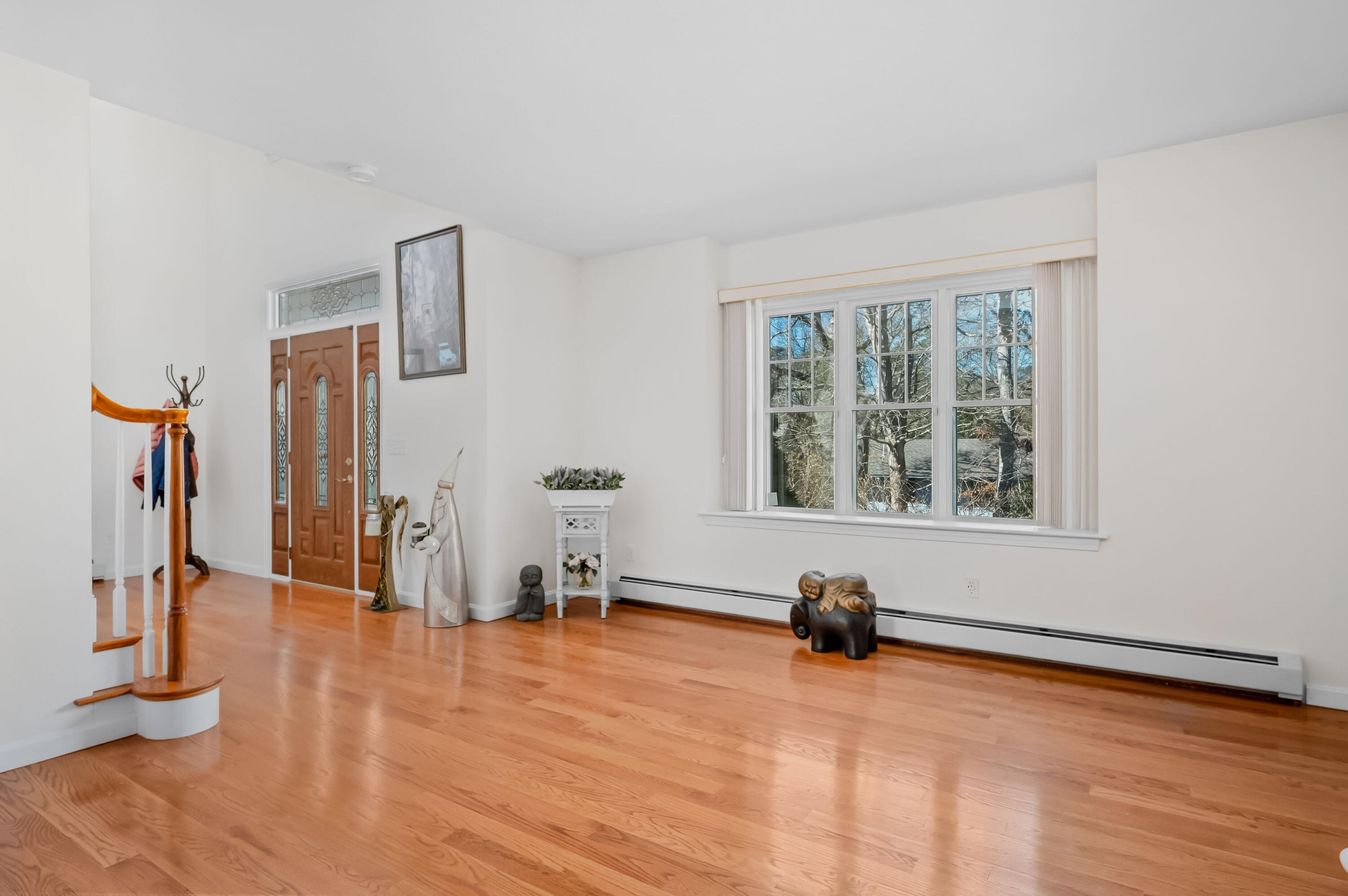 2 Centerville Avenue